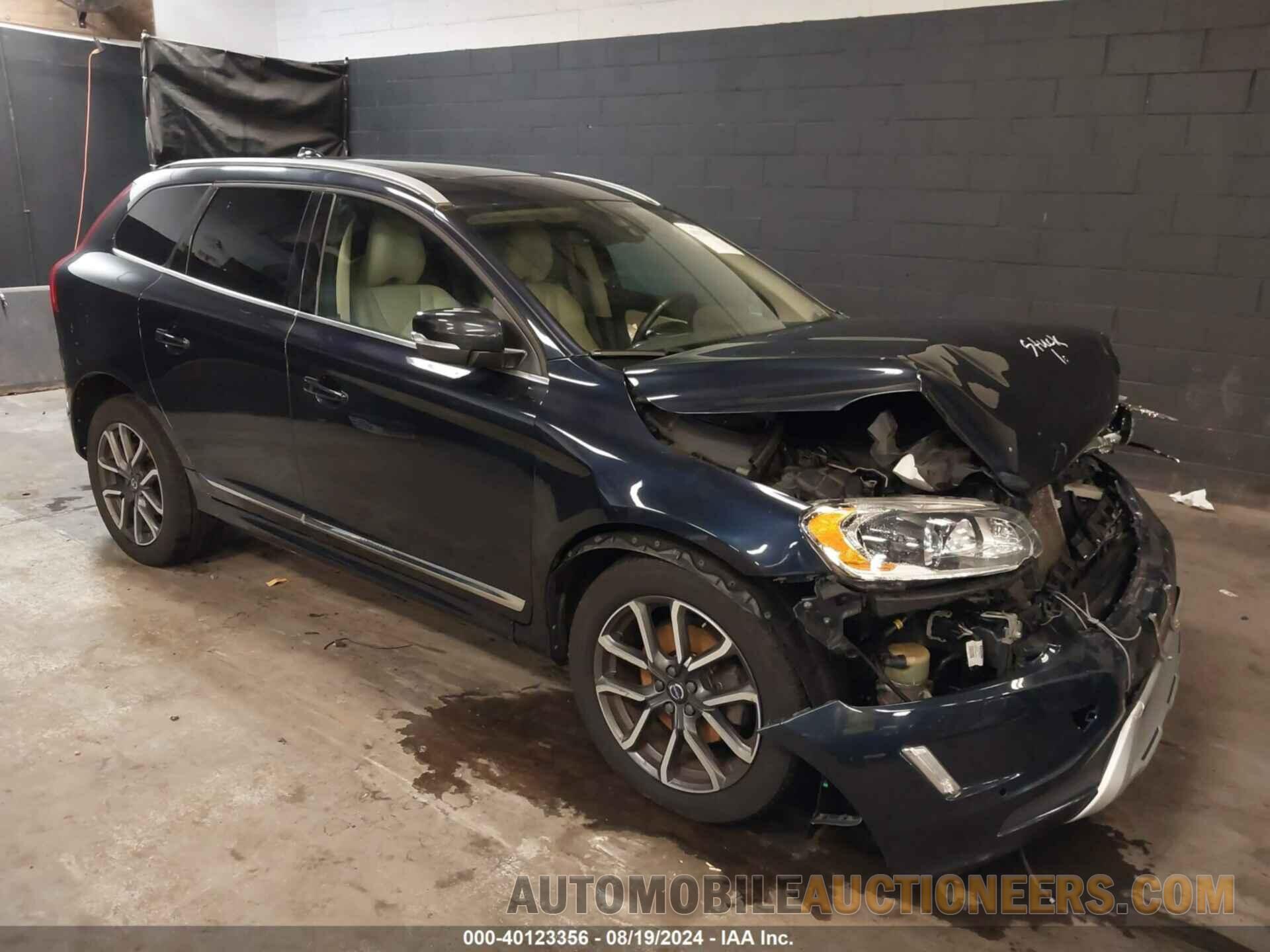 YV449MRR7H2146327 VOLVO XC60 2017