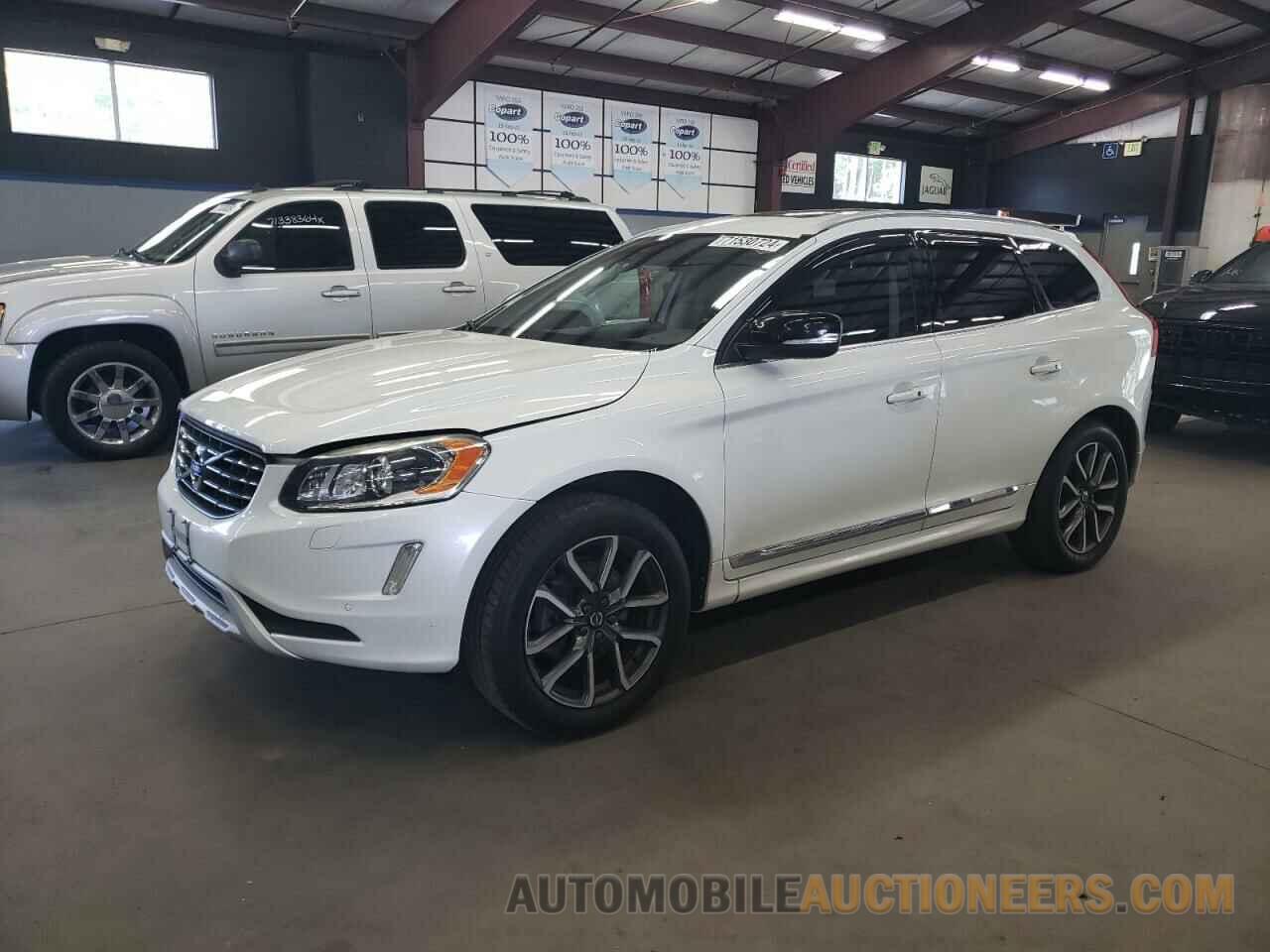 YV449MRR9H2097485 VOLVO XC60 2017