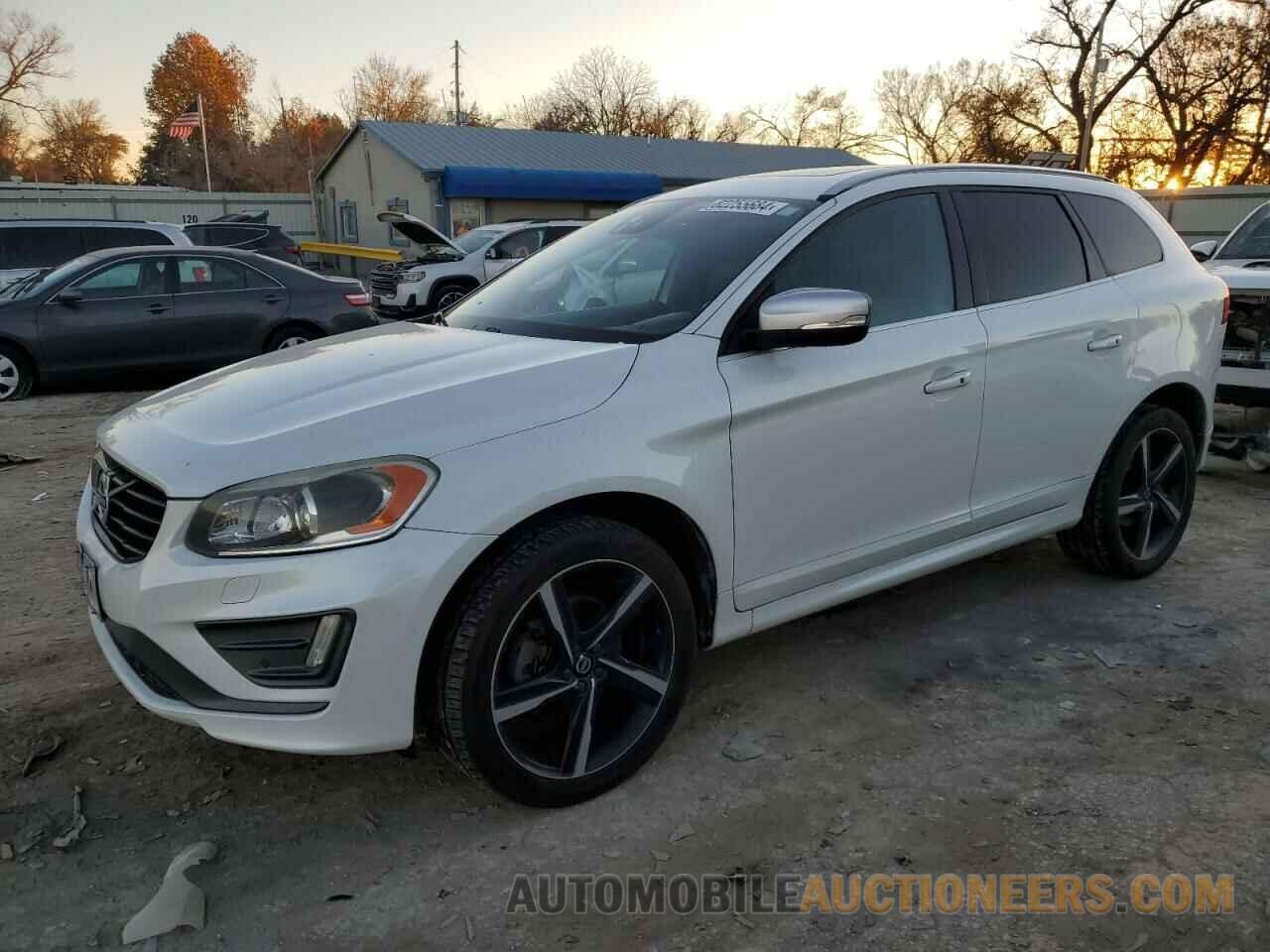 YV449MRS2G2891603 VOLVO XC60 2016