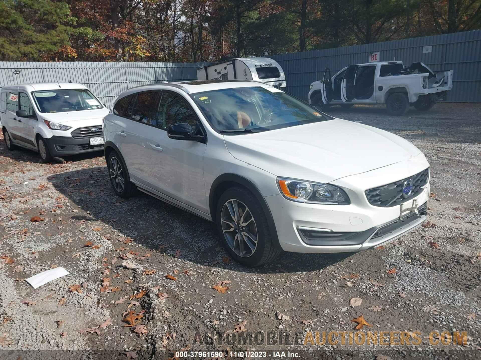 YV4612HK2G1006229 VOLVO V60 CROSS COUNTRY 2016