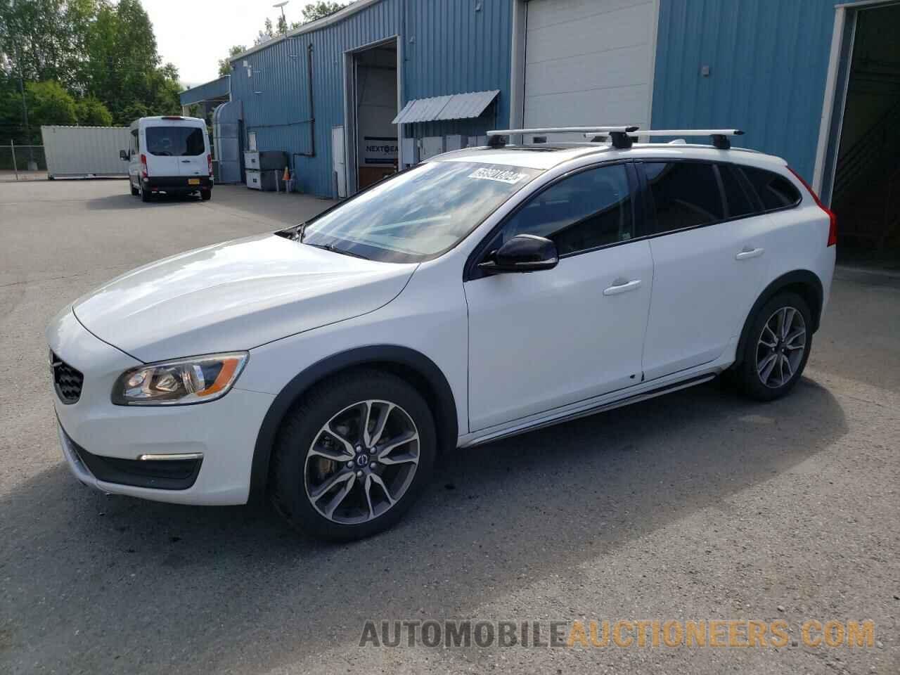 YV4612HK4G1003350 VOLVO V60 2016