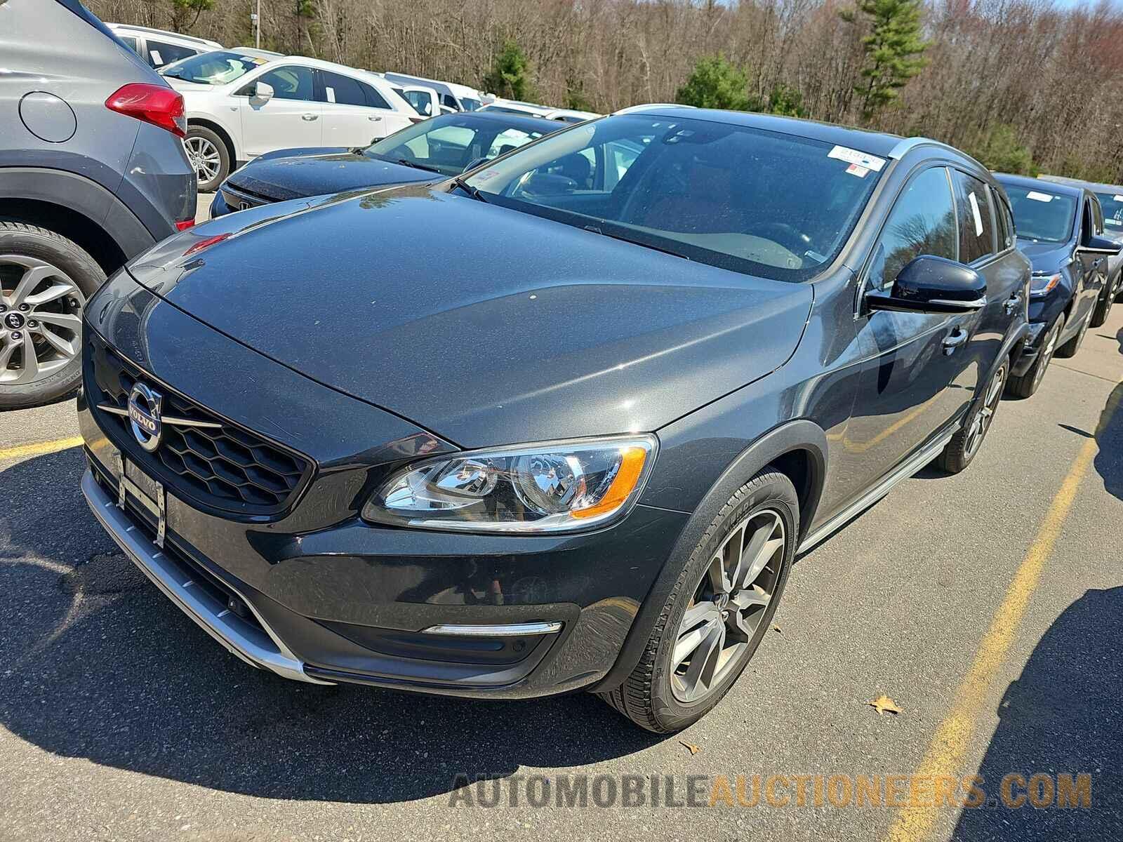 YV4612HK6F1001050 Volvo V60 Cross Country 2015