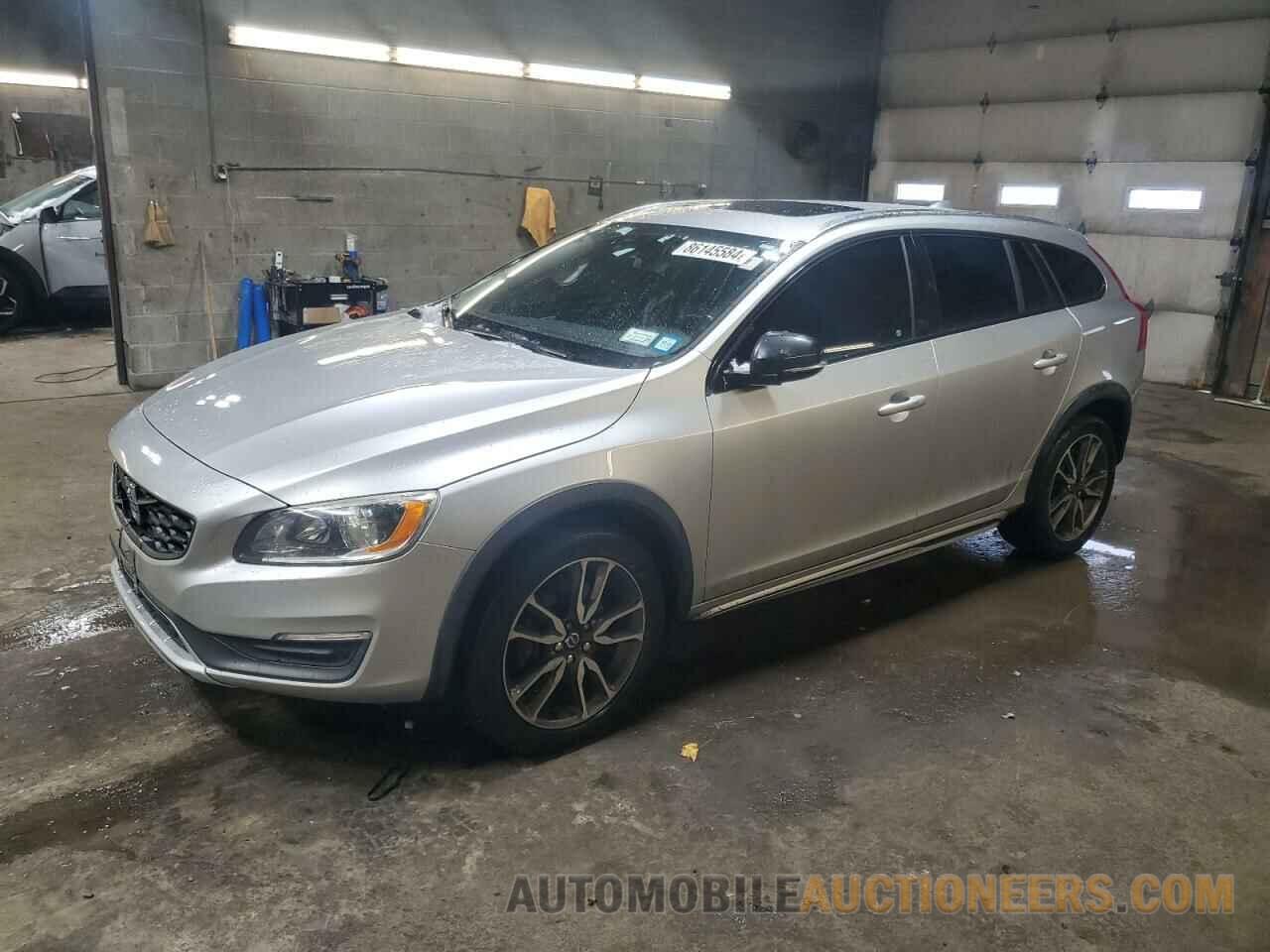 YV4612HK6G1008209 VOLVO V60 2016