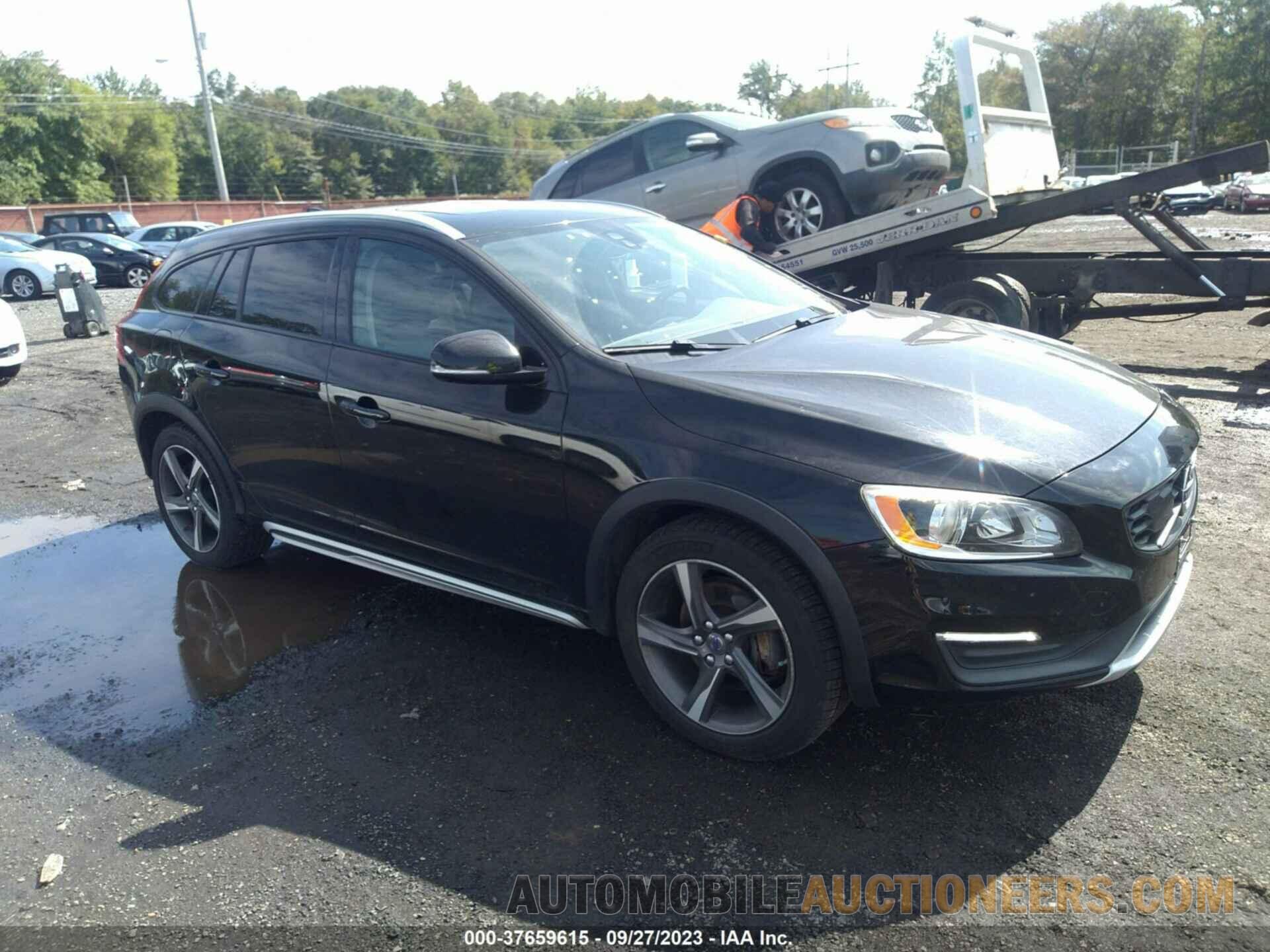 YV4612HK7G1003035 VOLVO V60 CROSS COUNTRY 2016