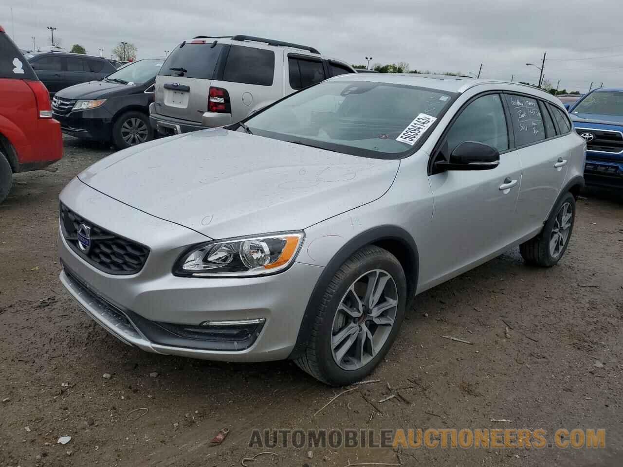 YV4612HK8G1015484 VOLVO V60 2016