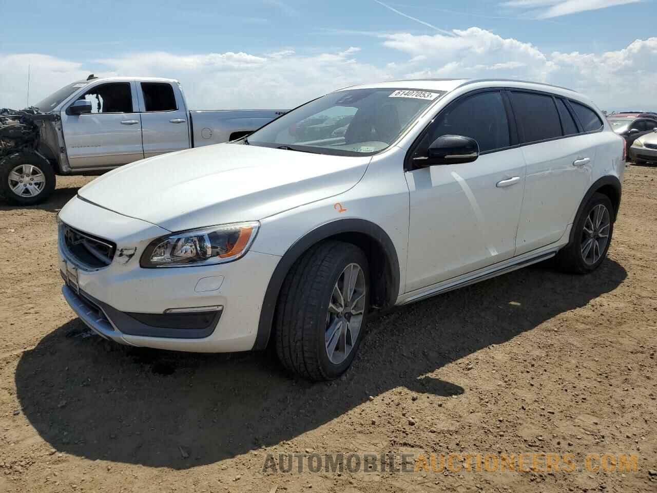 YV4612HM5G1019607 VOLVO V60 2016