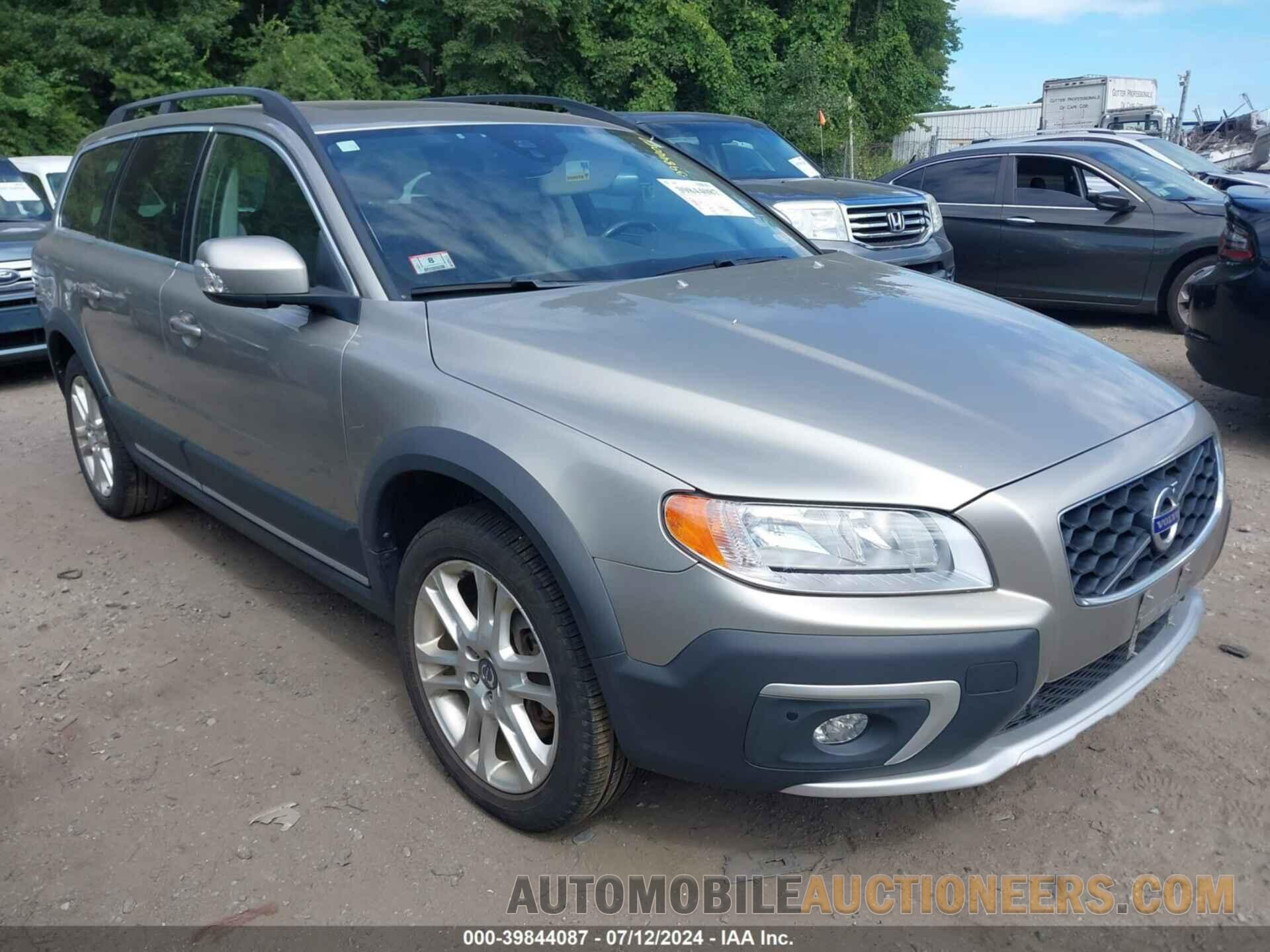 YV4612NK4G1240585 VOLVO XC70 2016