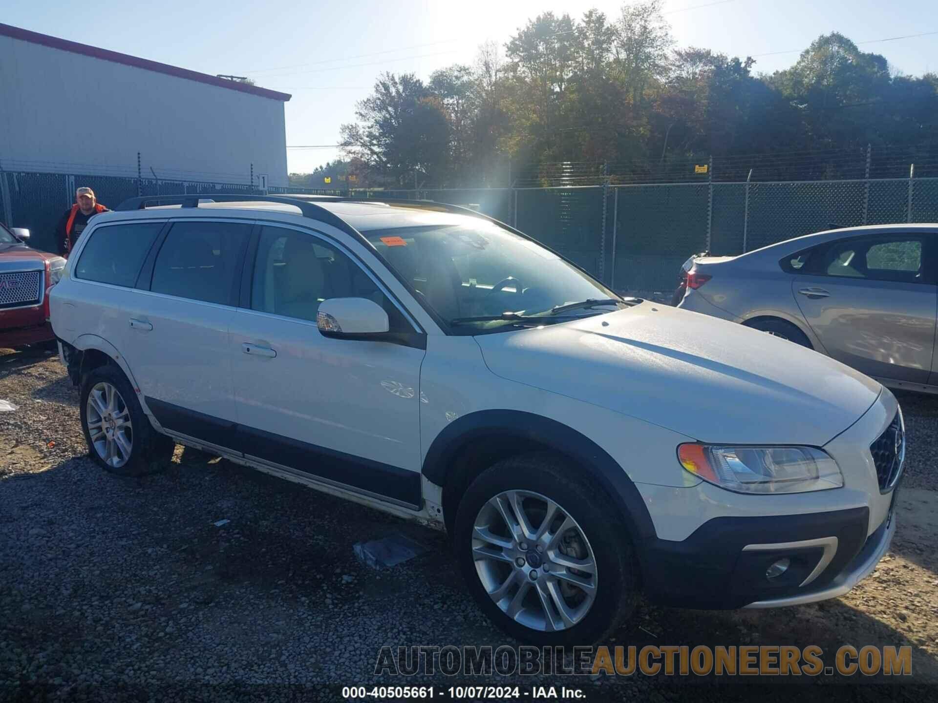 YV4612NK9G1247449 VOLVO XC70 2016