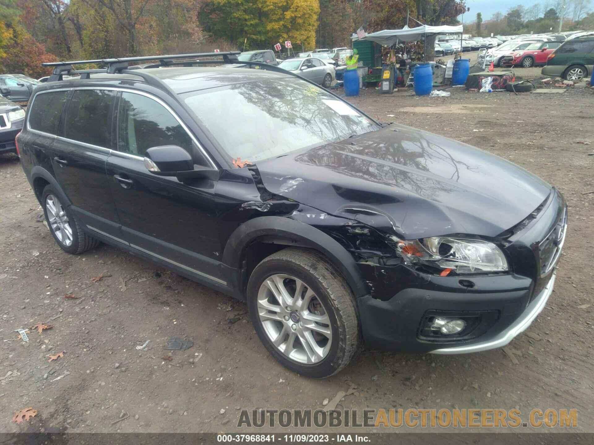 YV4612NM1G1270452 VOLVO XC70 2016