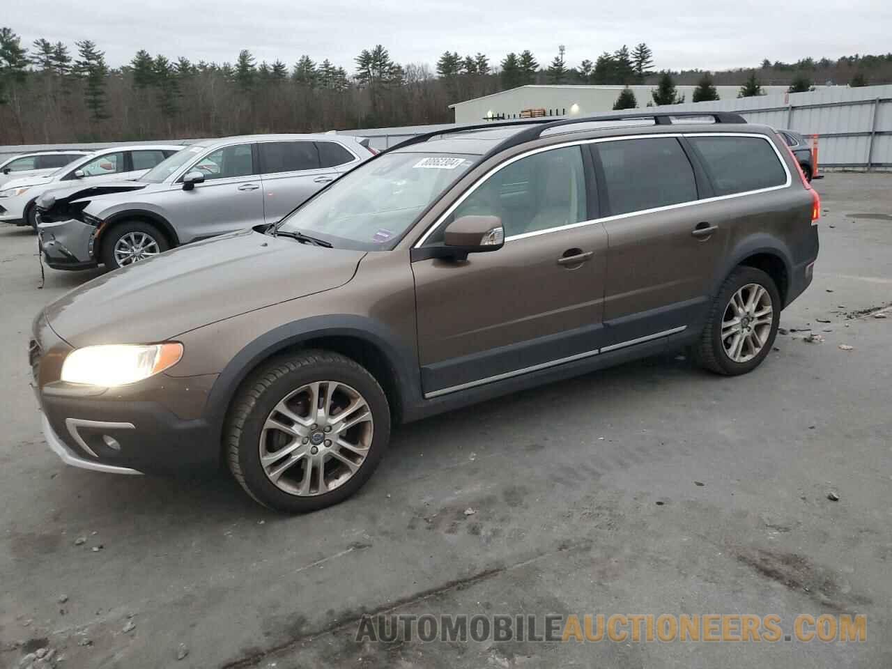 YV4612NM4G1268372 VOLVO XC70 2016