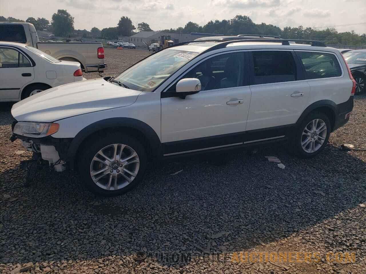 YV4612NM5G1267697 VOLVO XC70 2016