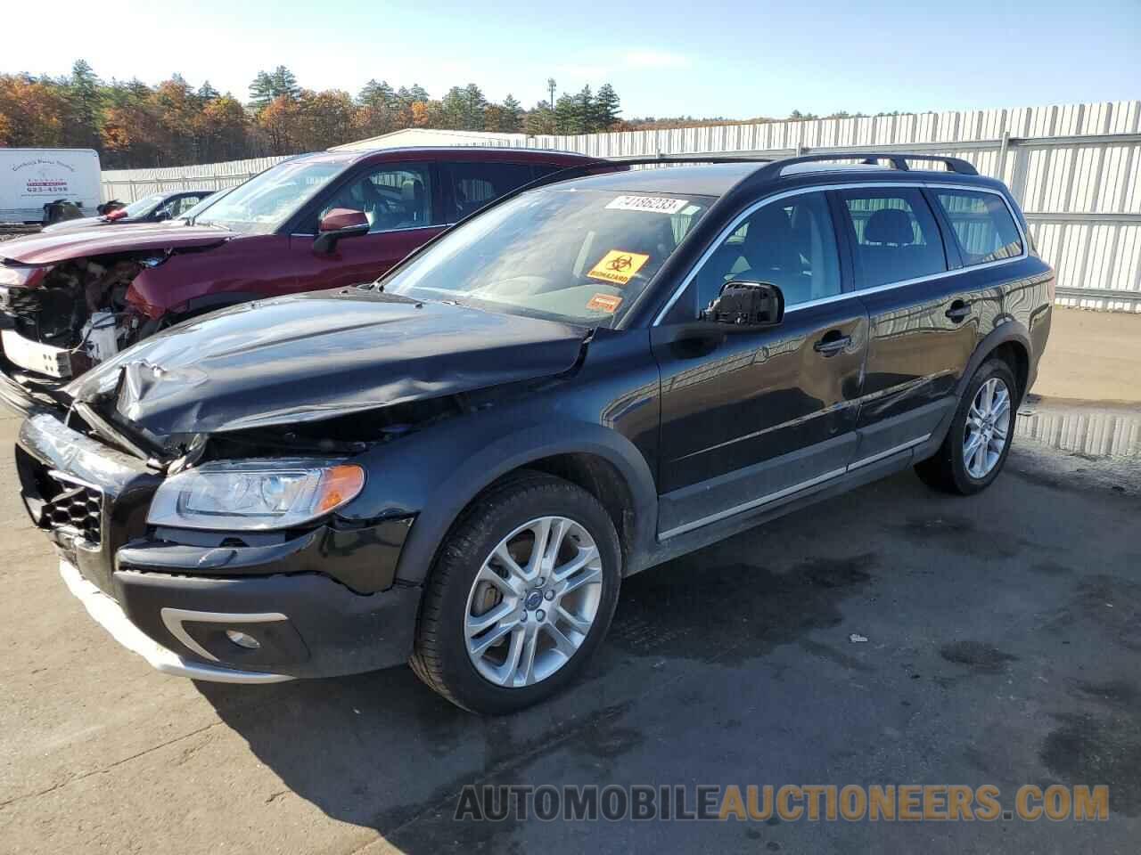 YV4612NM6G1243943 VOLVO XC70 2016