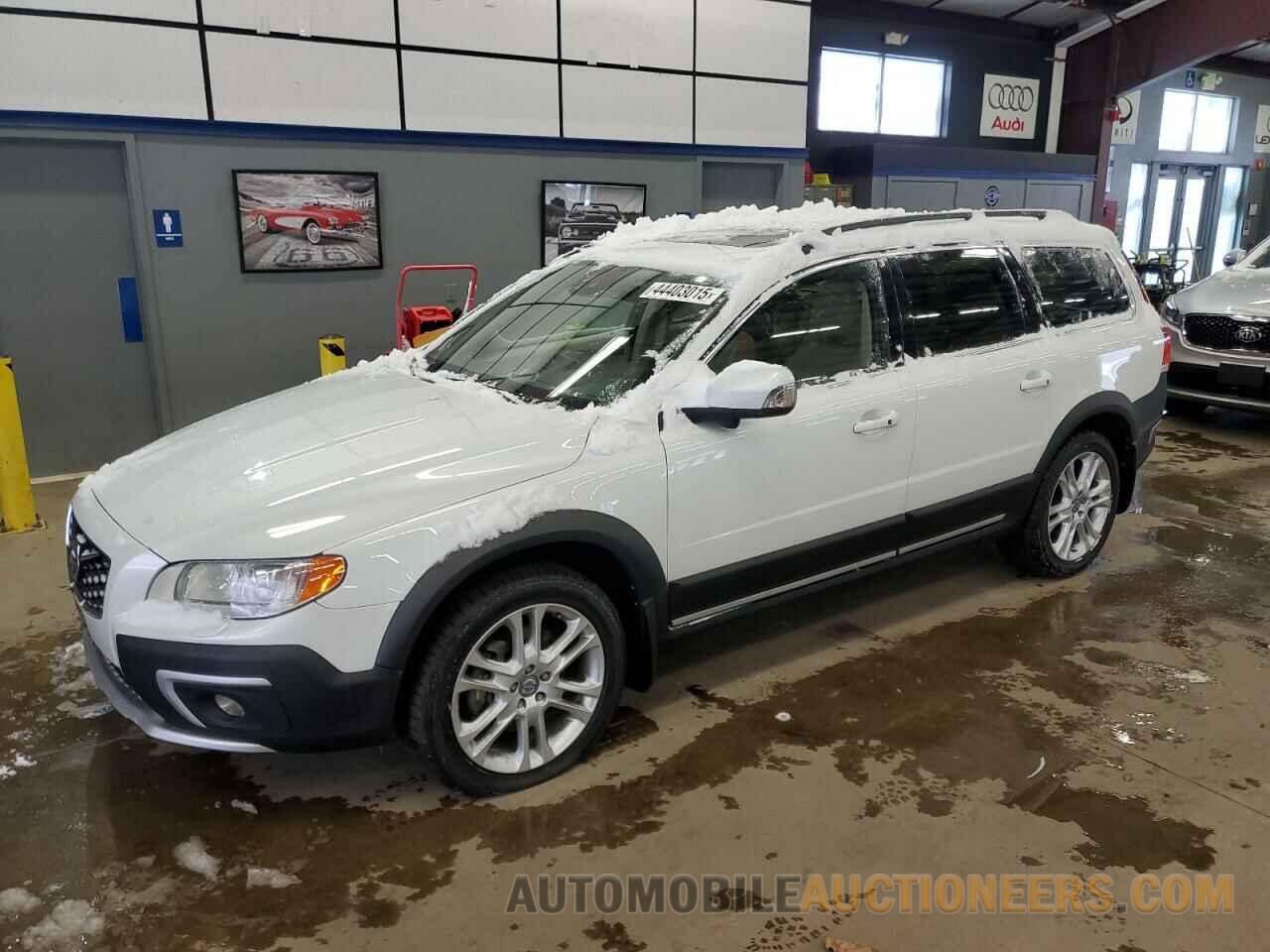 YV4612NM6G1245210 VOLVO XC70 2016