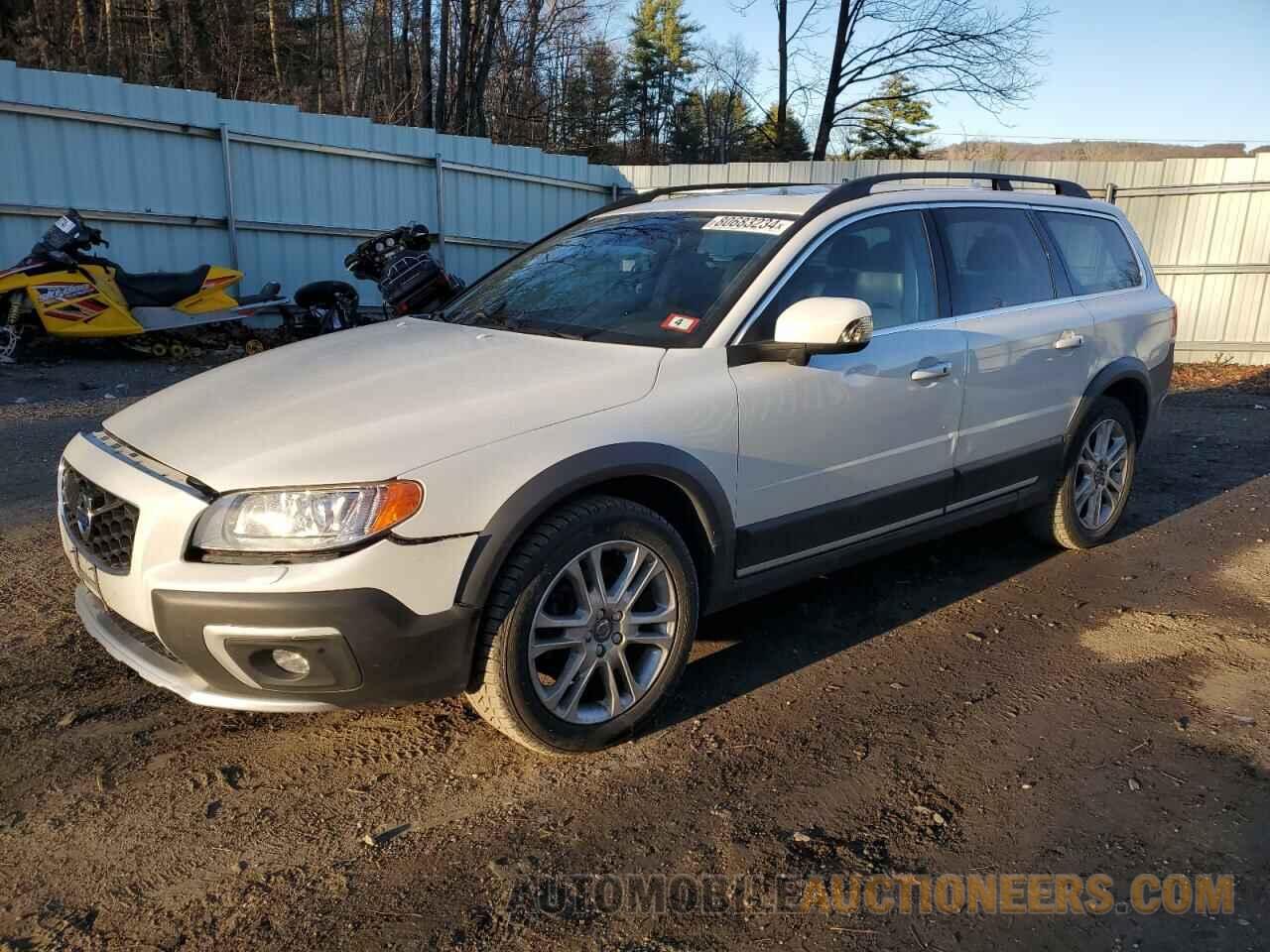 YV4612NM6G1246731 VOLVO XC70 2016