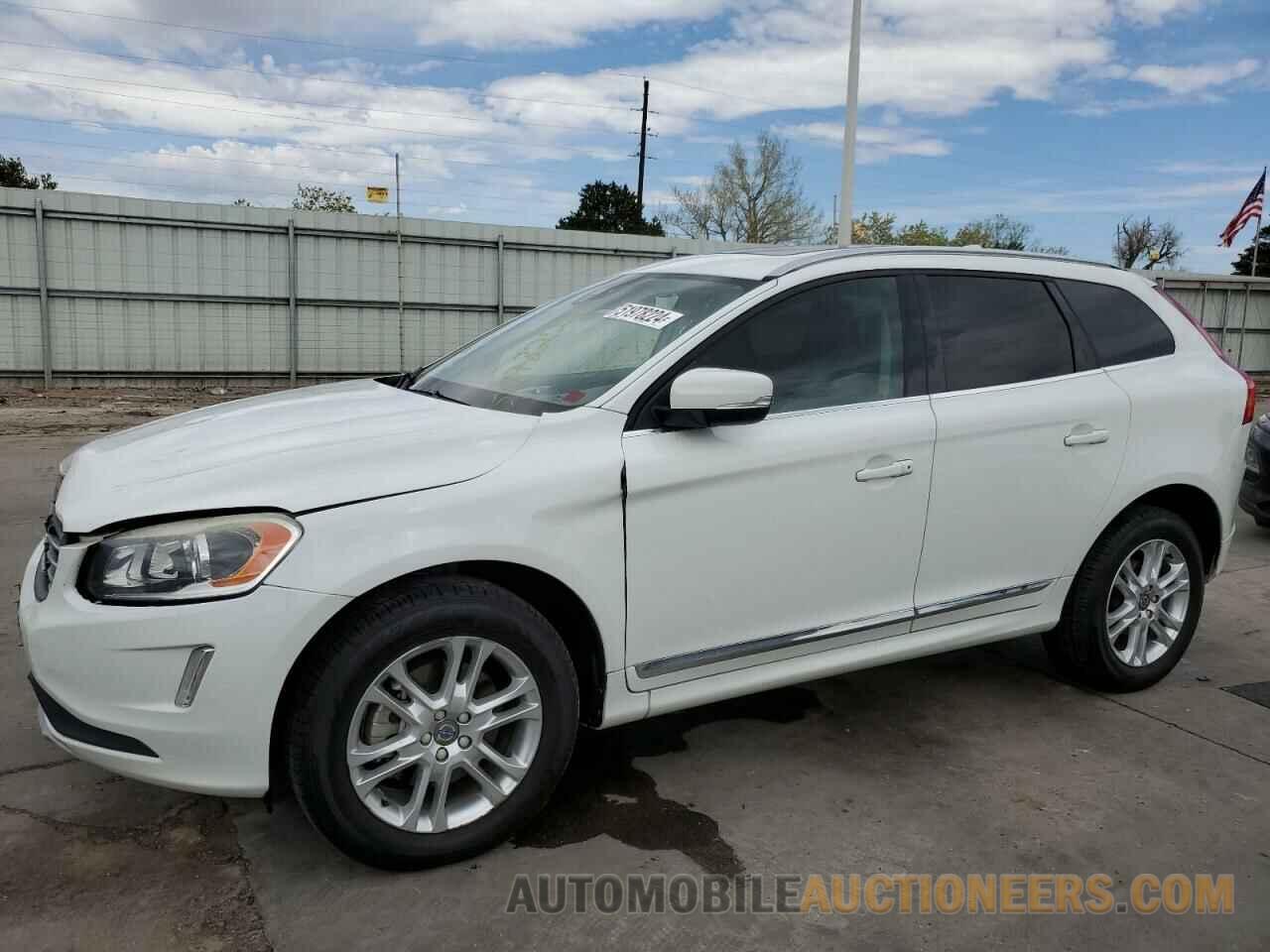 YV4612RK2G2785771 VOLVO XC60 2016