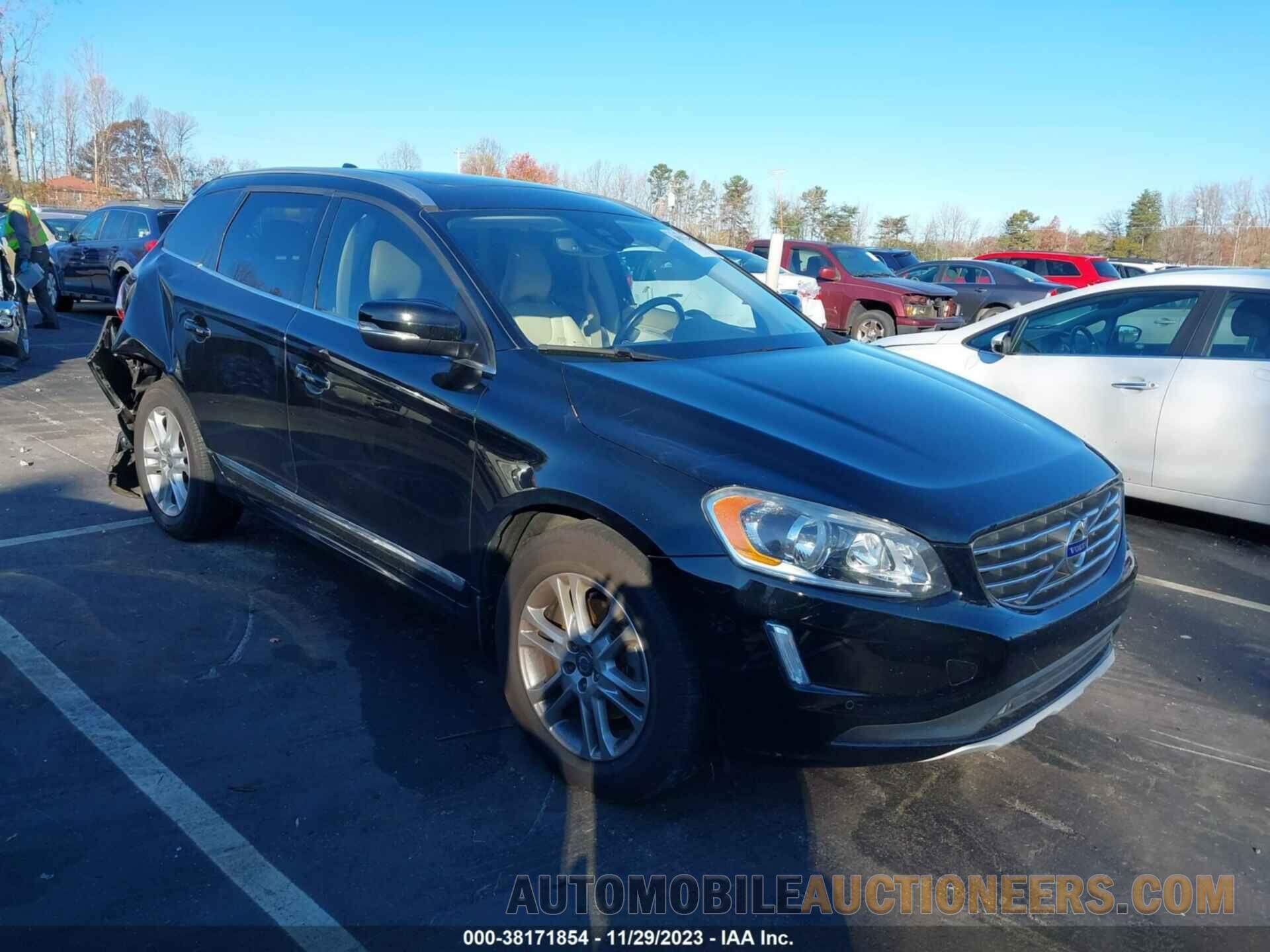 YV4612RK3G2813240 VOLVO XC60 2016