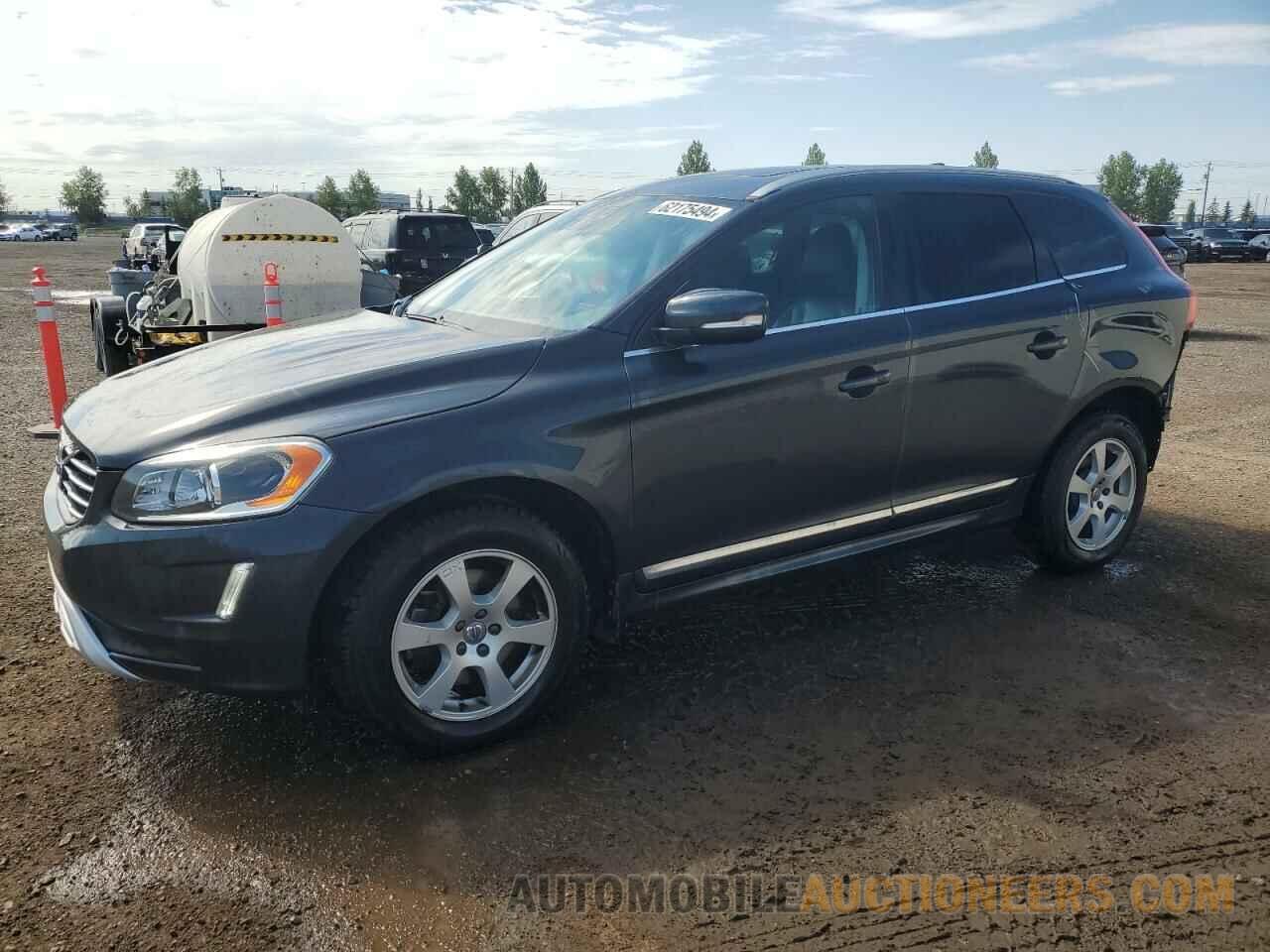 YV4612RK5G2828564 VOLVO XC60 2016