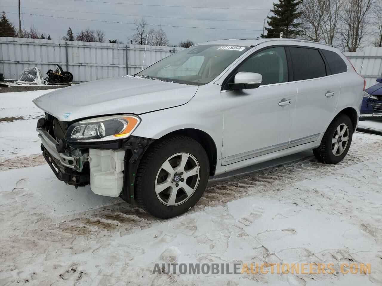 YV4612RK8G2815145 VOLVO XC60 2016