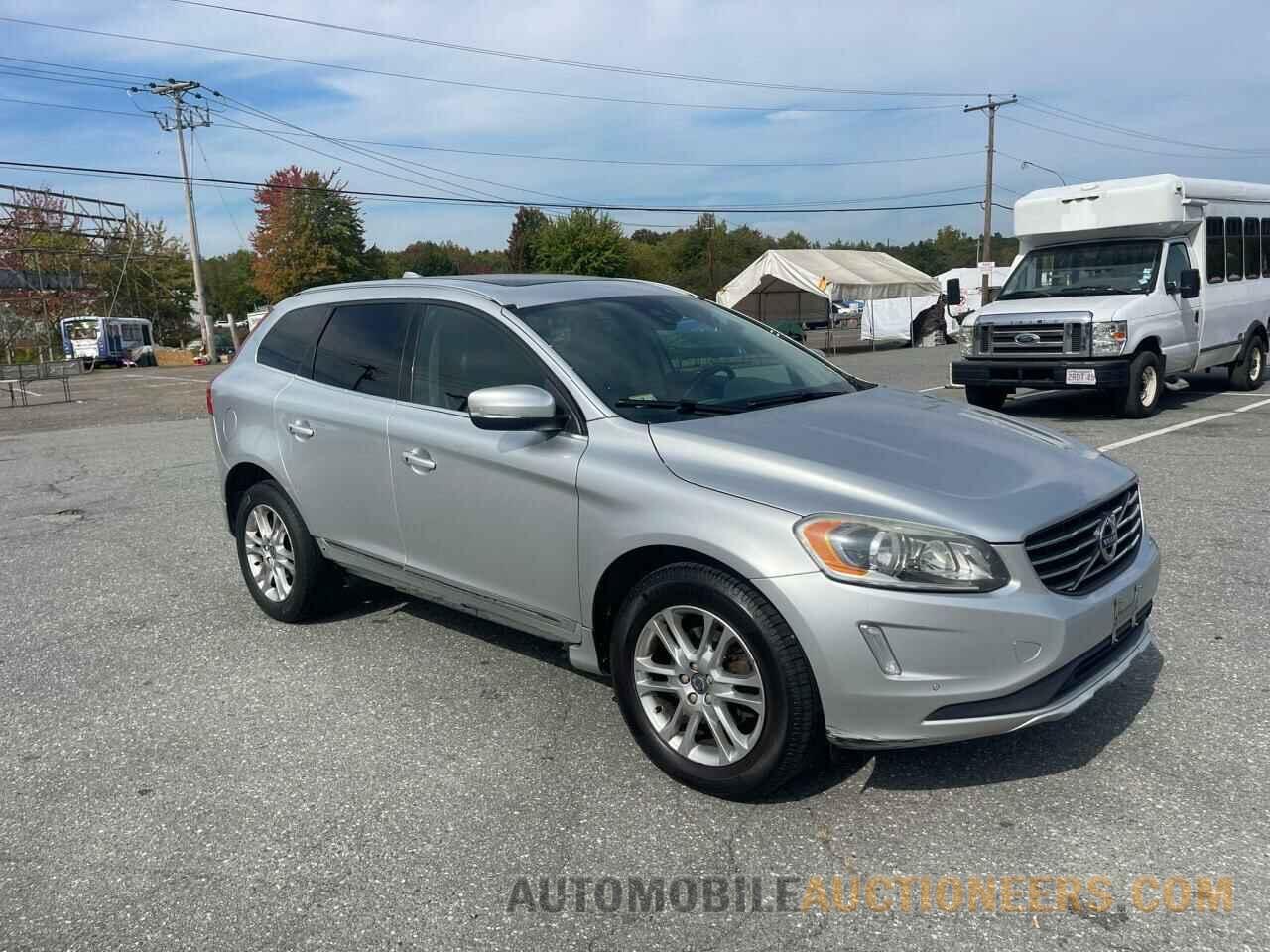 YV4612RK9G2857548 VOLVO XC60 2016