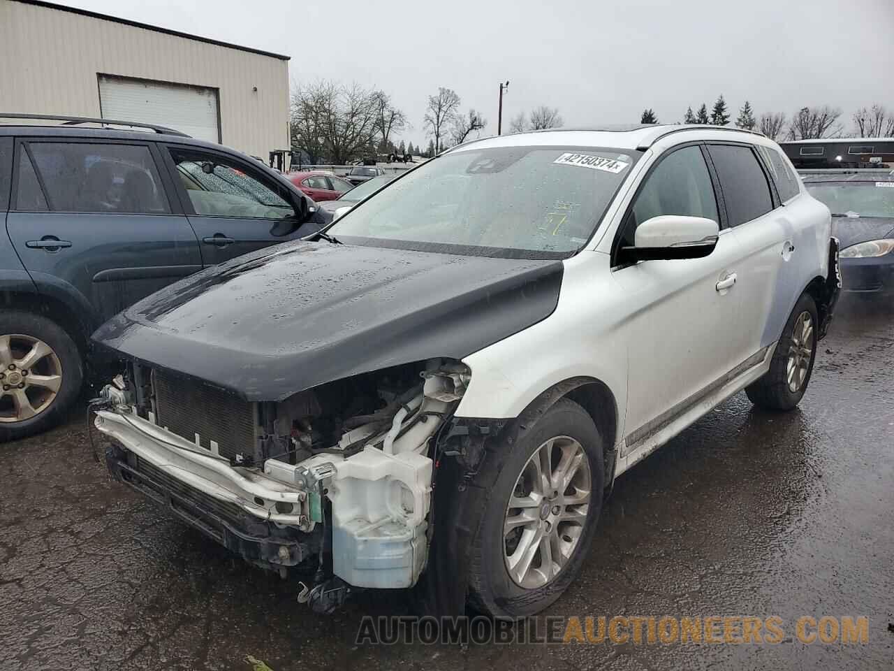 YV4612RM5F2737052 VOLVO XC60 2015