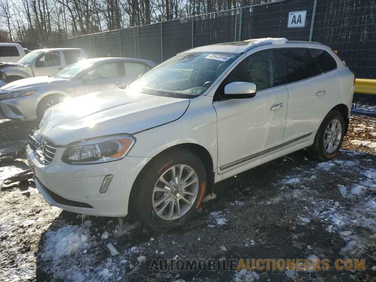 YV4612RM7F2757271 VOLVO XC60 2015