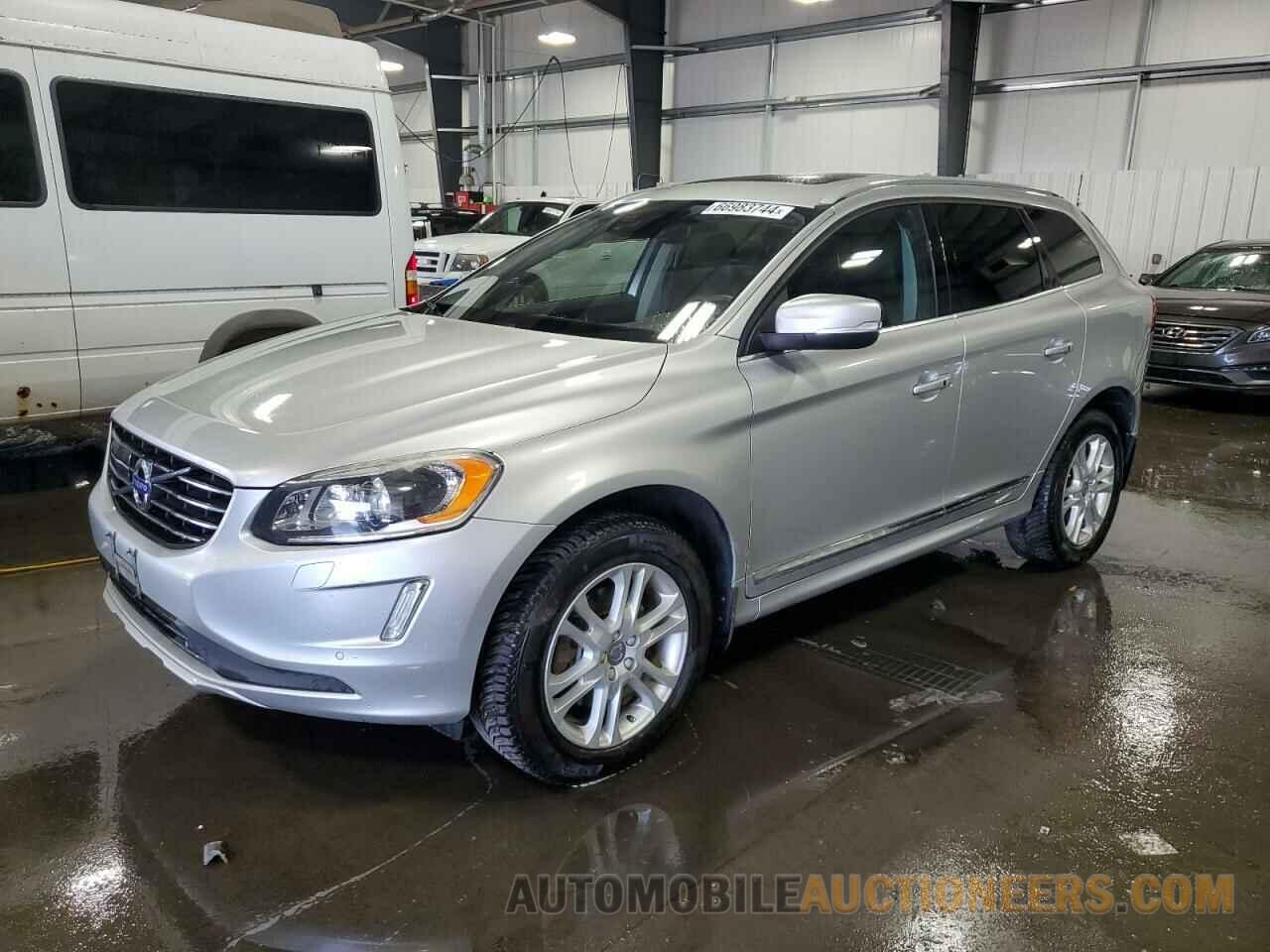 YV4612RM8F2759563 VOLVO XC60 2015