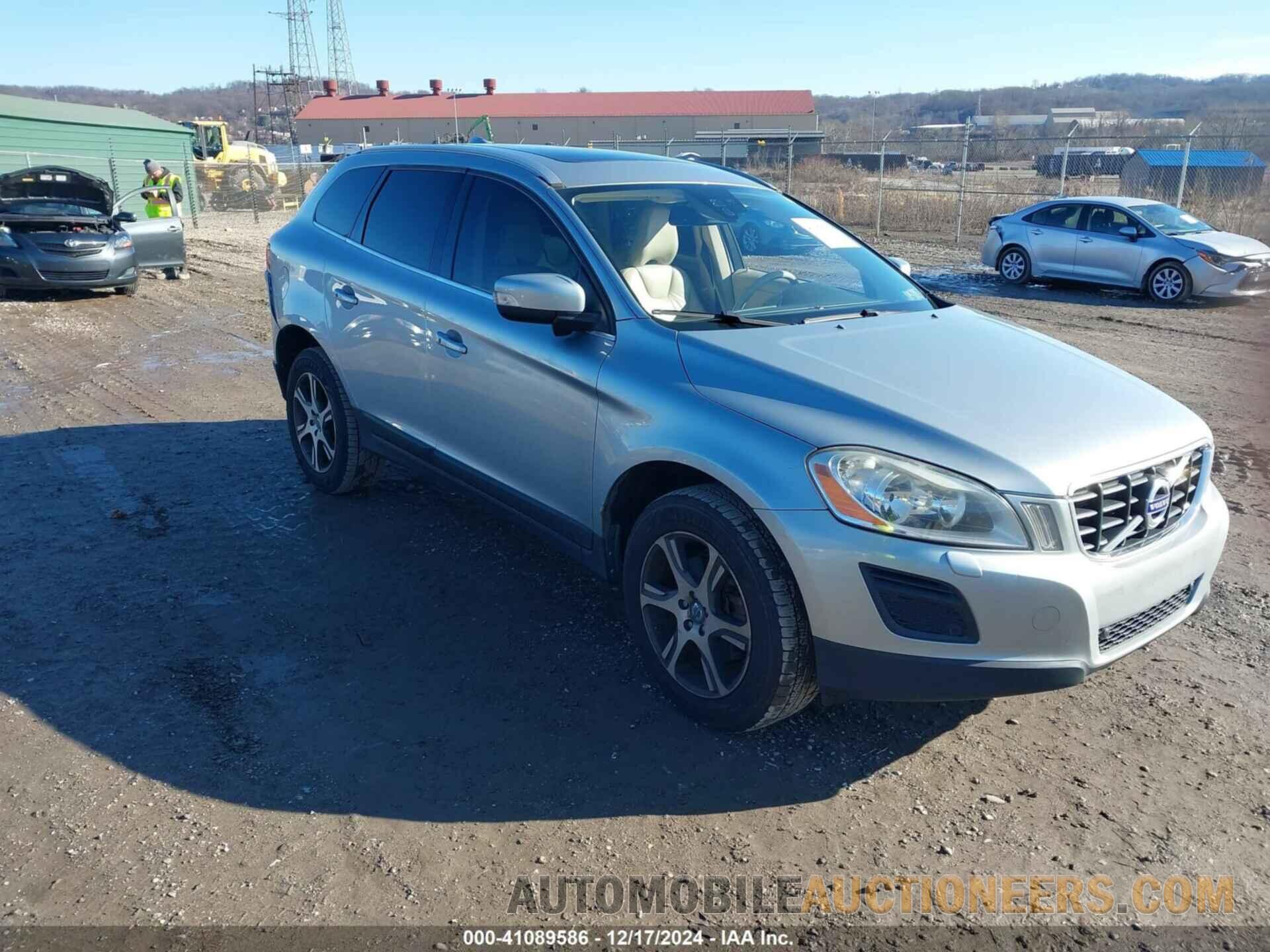 YV4902DZ1C2257413 VOLVO XC60 2012