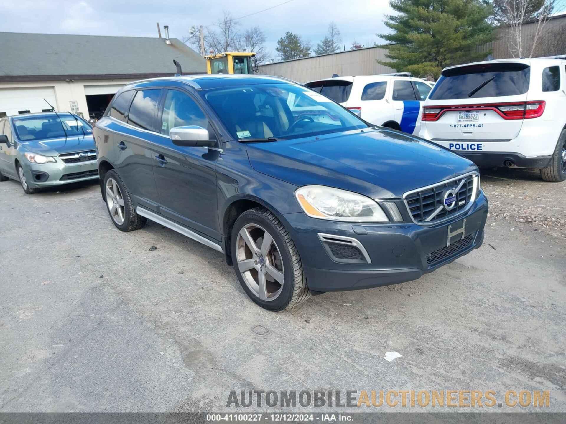 YV4902DZ3C2250866 VOLVO XC60 2012