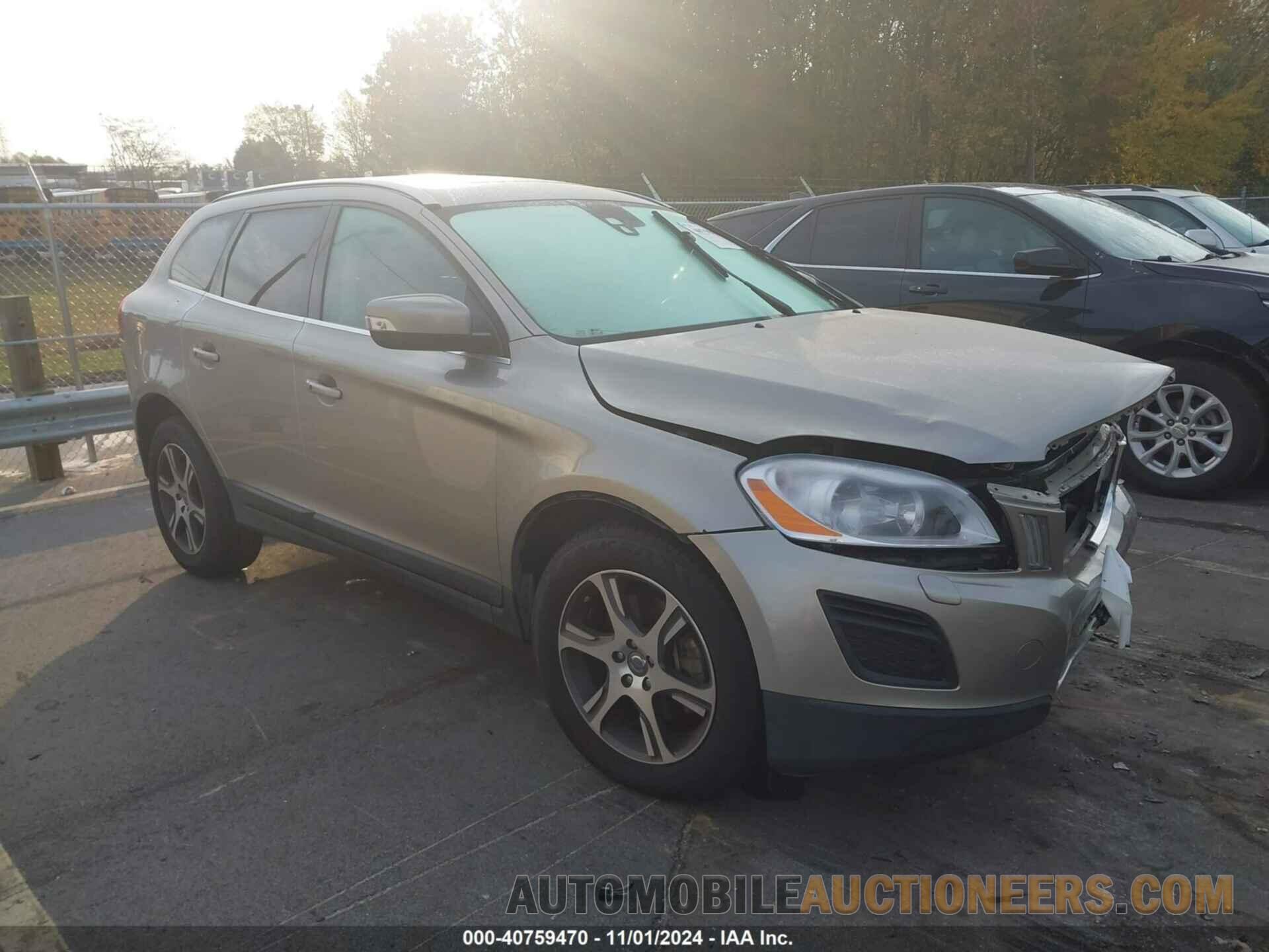 YV4902DZ9B2164590 VOLVO XC60 2011