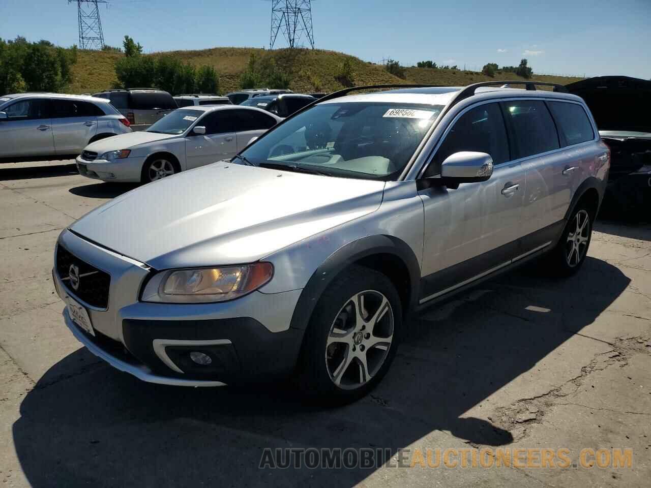 YV4902NC4F1197647 VOLVO XC70 2015