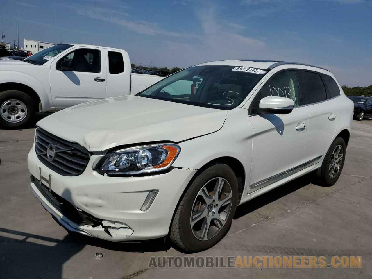 YV4902RC0F2572678 VOLVO XC60 2015