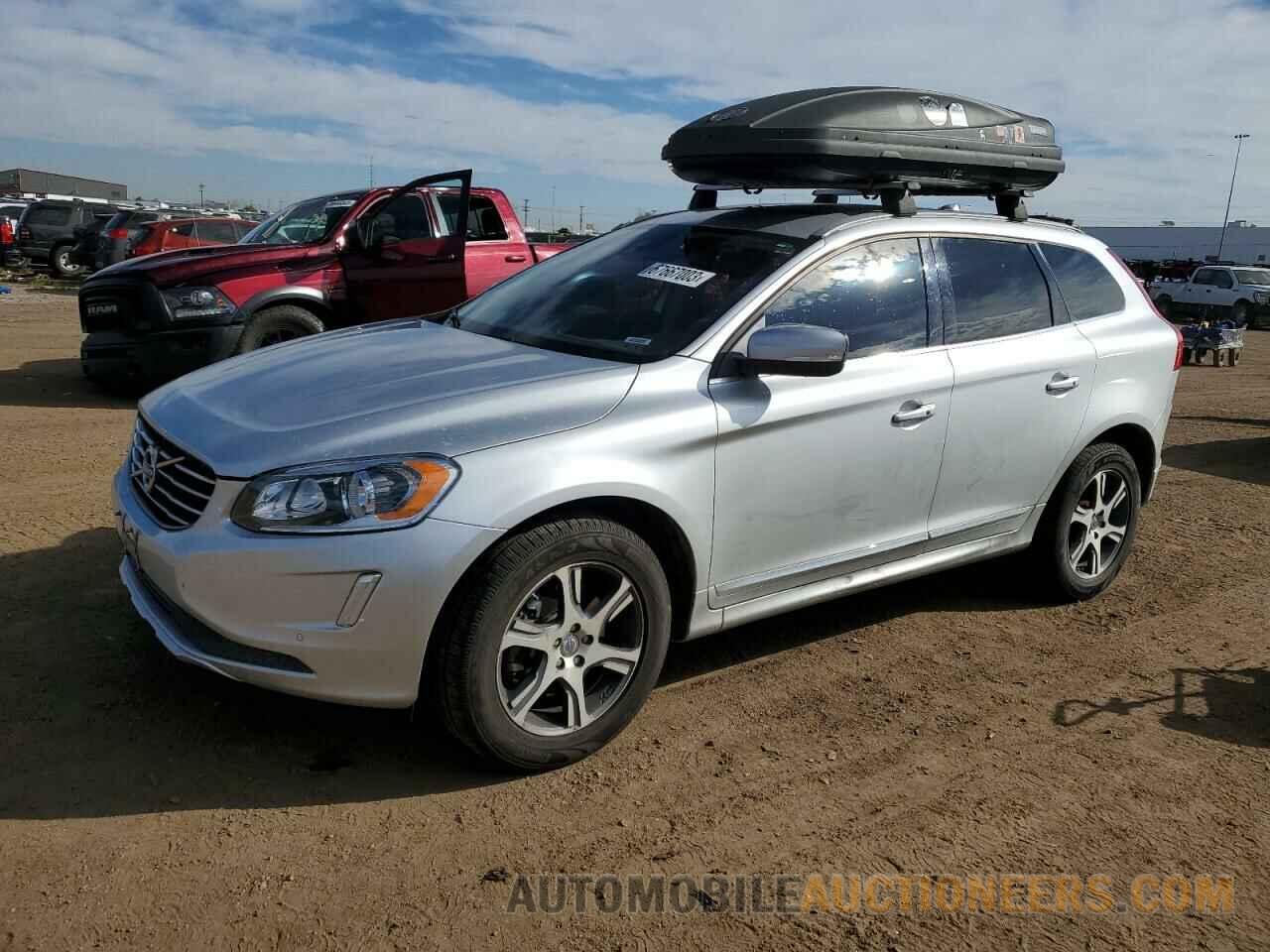 YV4902RC1F2587416 VOLVO XC60 2015