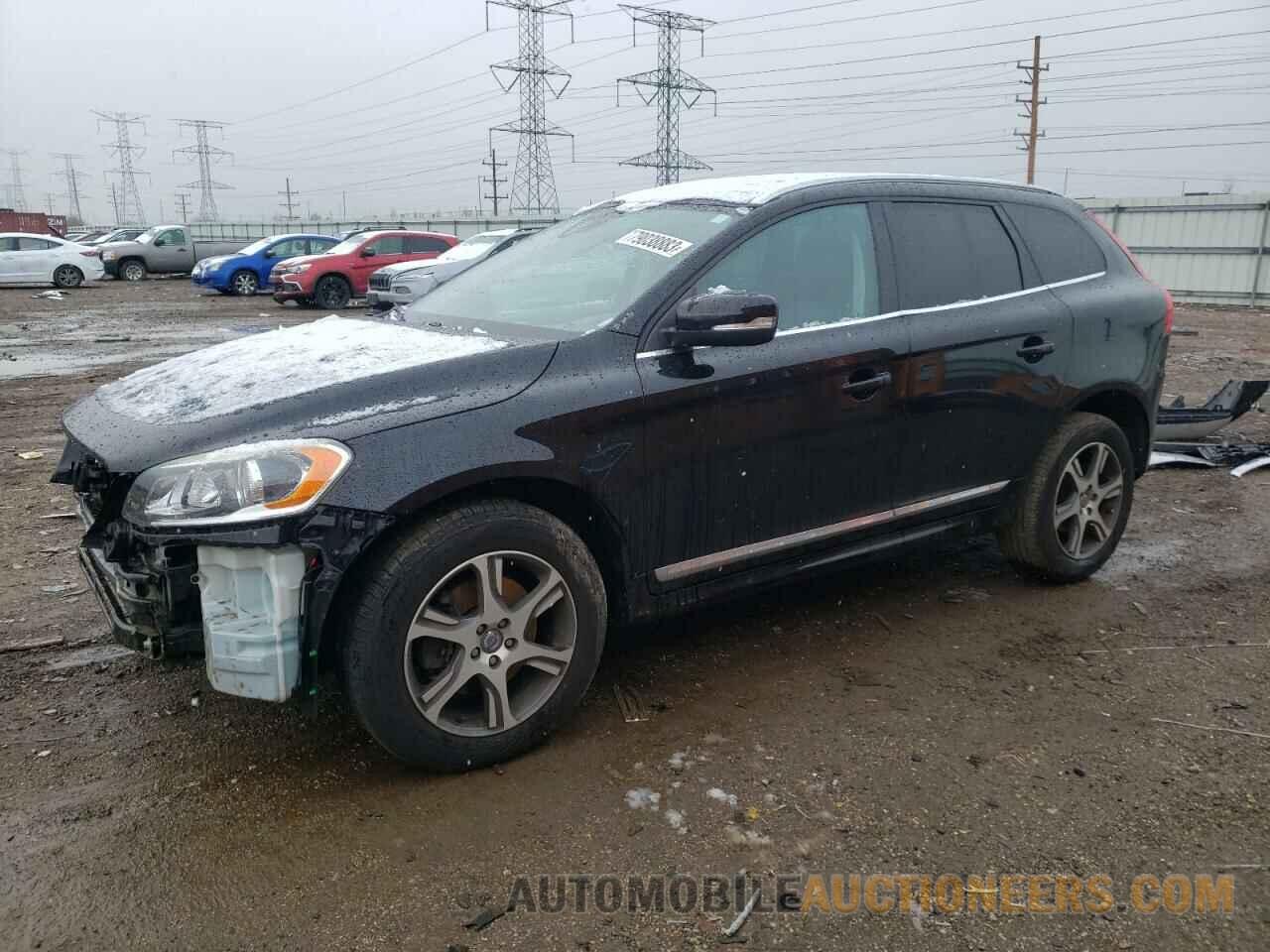 YV4902RC9F2617875 VOLVO XC60 2015