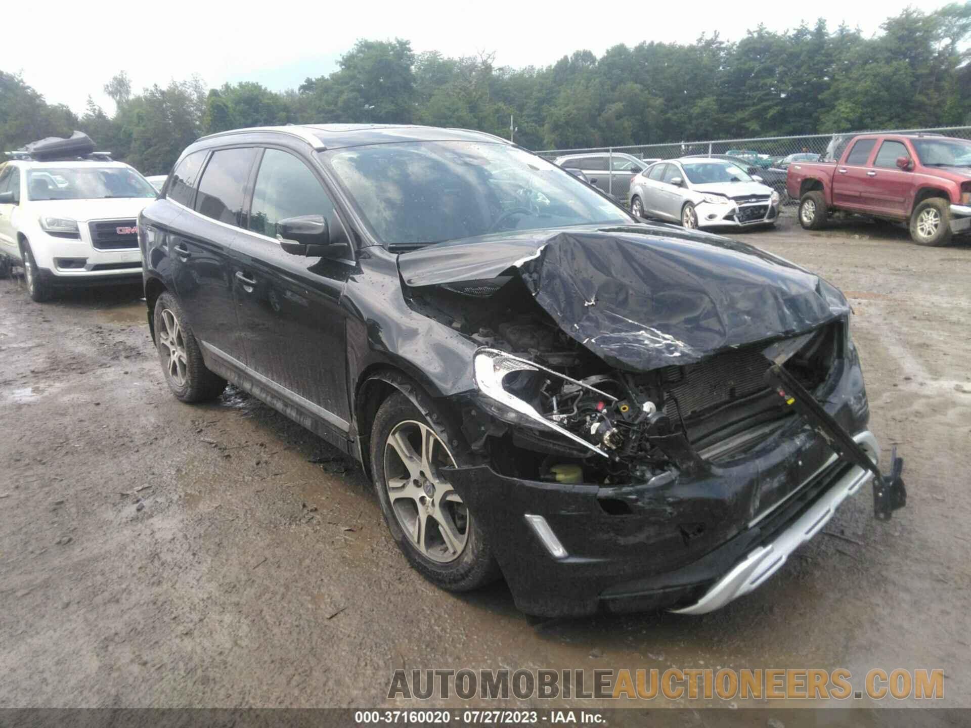 YV4902RD4F2581697 VOLVO XC60 2015