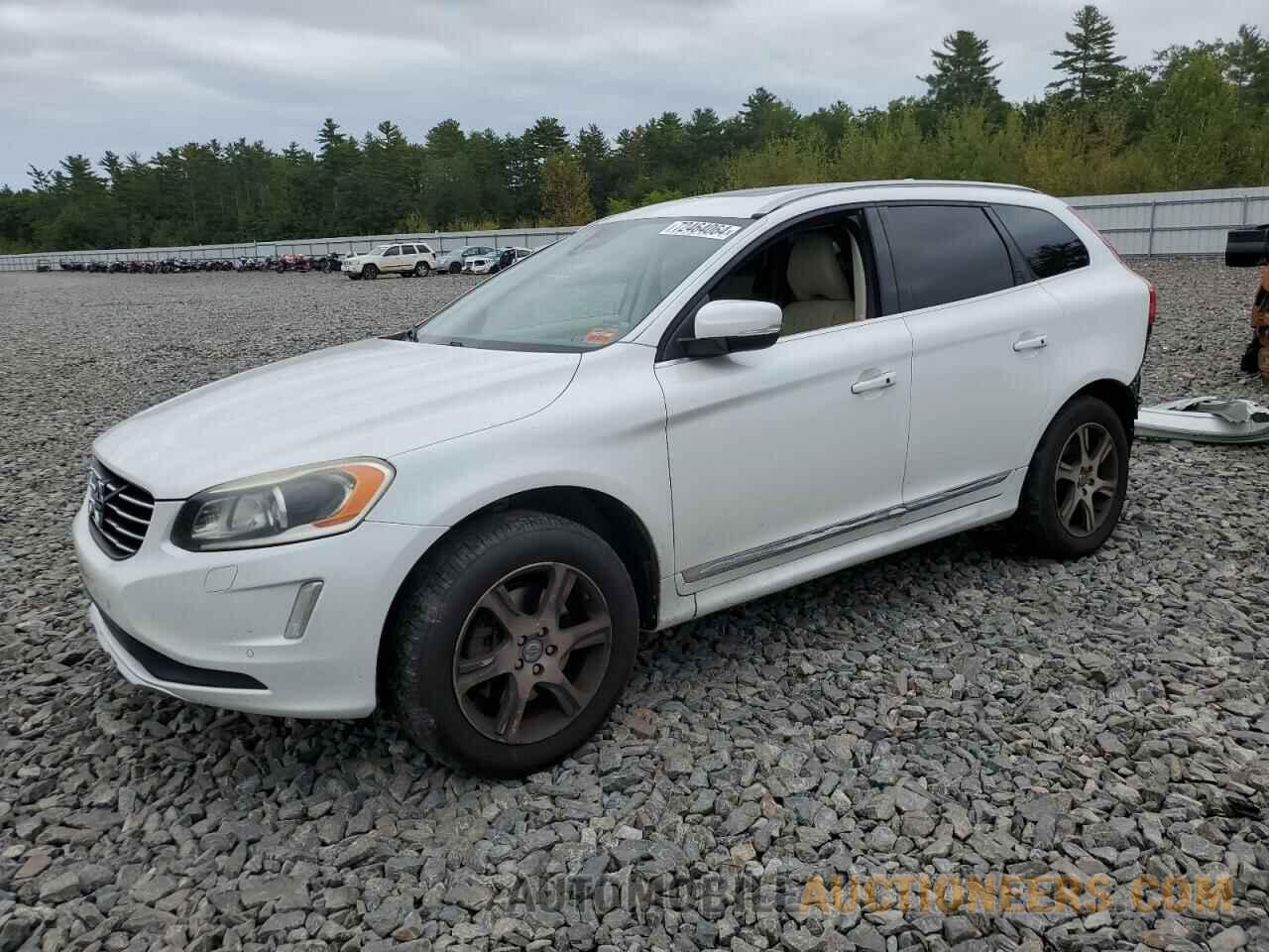 YV4902RD6F2583497 VOLVO XC60 2015