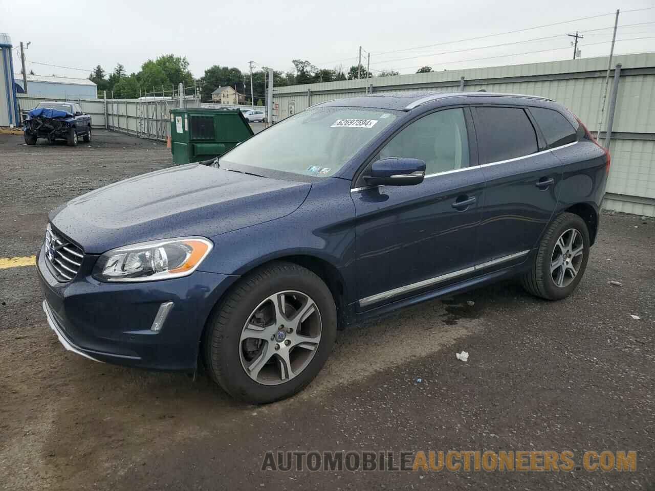 YV4902RD8F2582951 VOLVO XC60 2015