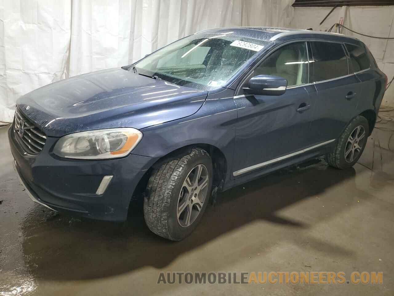 YV4902RK2F2676905 VOLVO XC60 2015