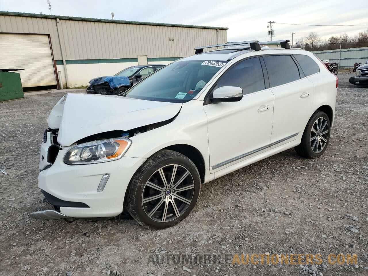 YV4902RK3F2659756 VOLVO XC60 2015