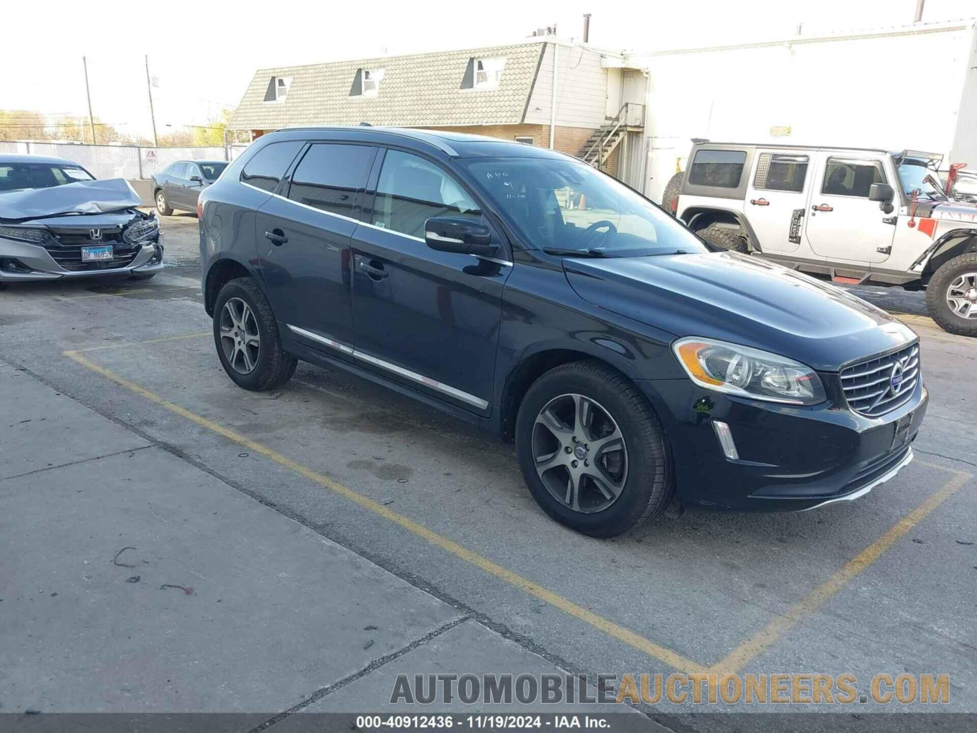 YV4902RK3F2674855 VOLVO XC60 2015