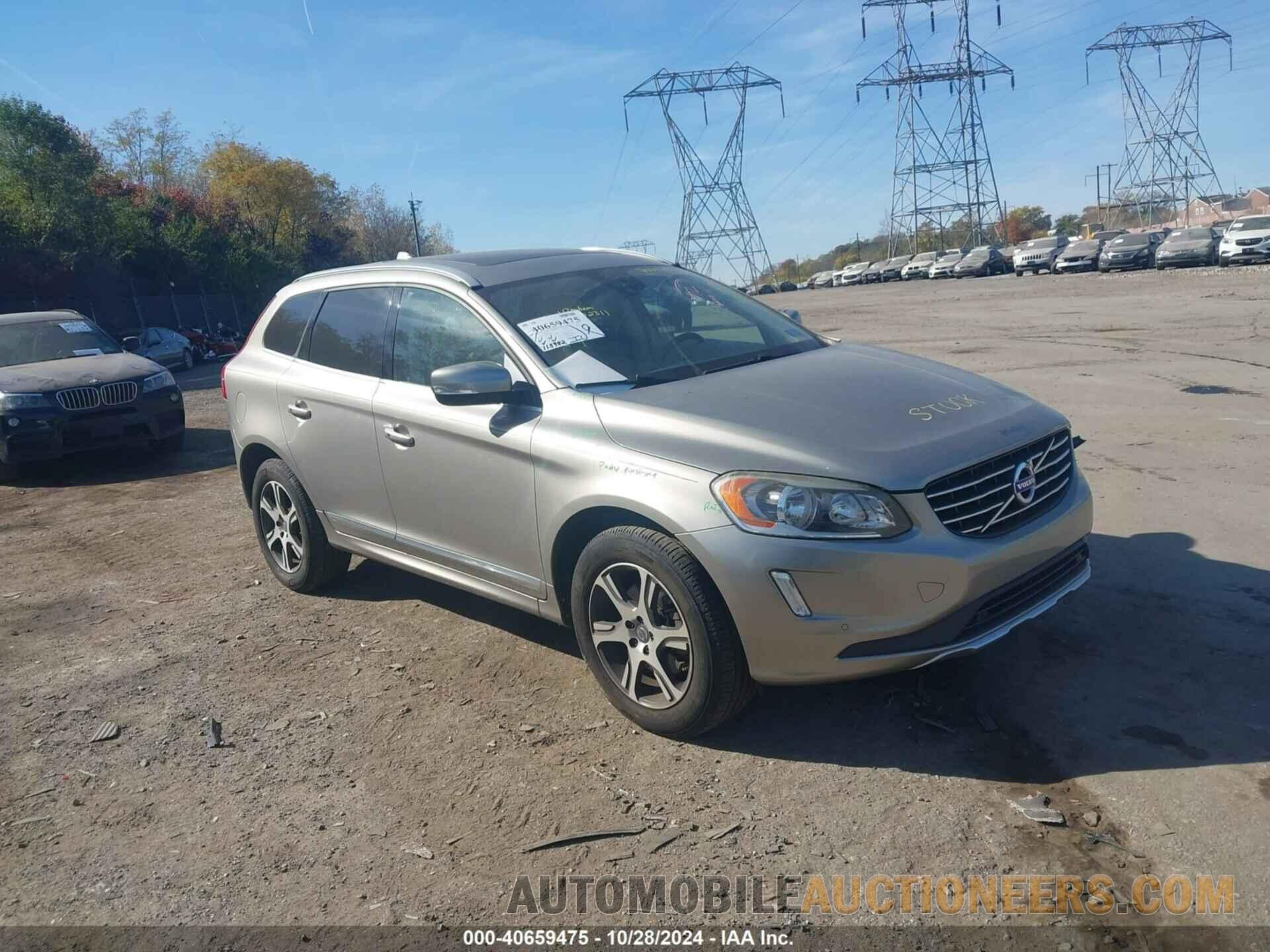 YV4902RK3F2745598 VOLVO XC60 2015