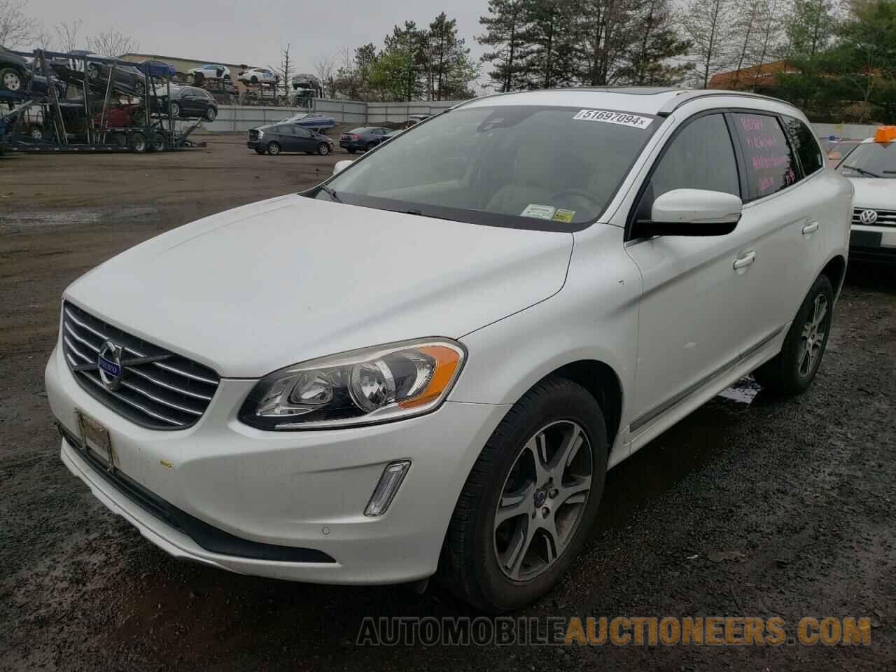 YV4902RK6F2730738 VOLVO XC60 2015