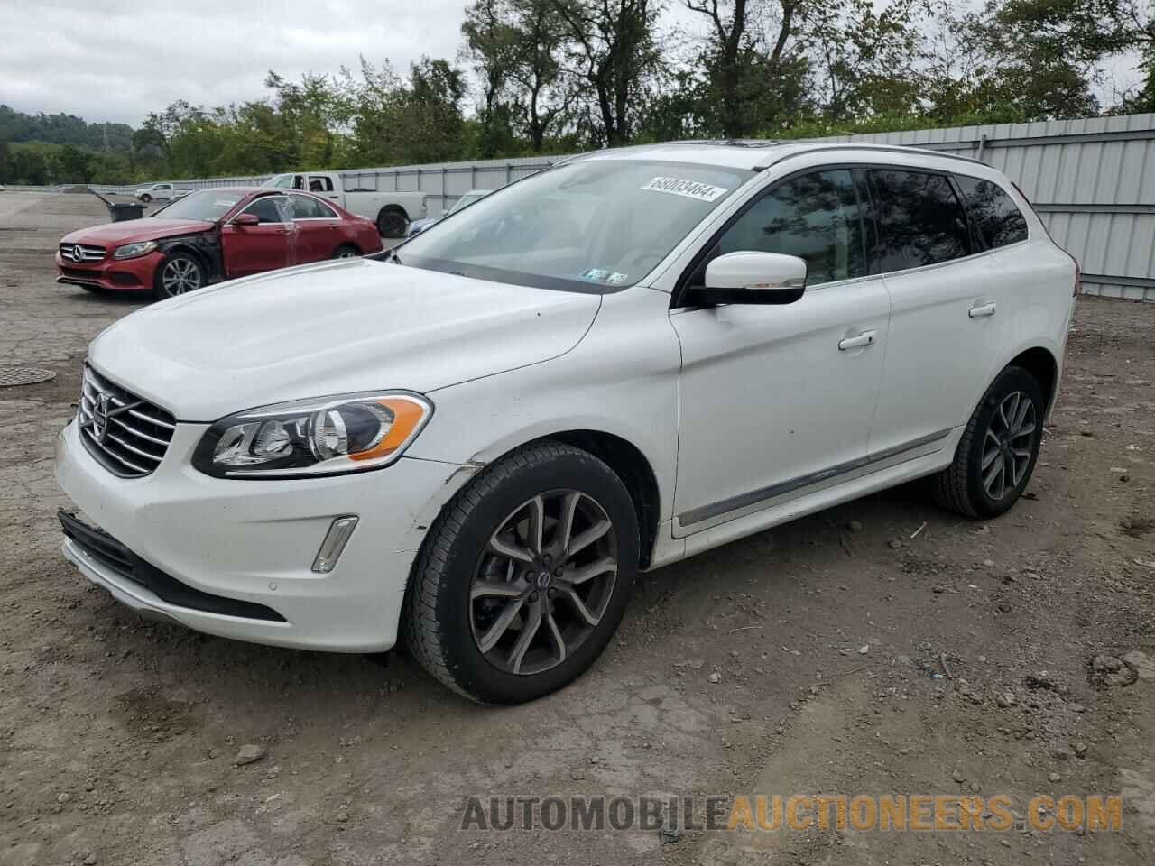 YV4902RK7G2788665 VOLVO XC60 2016