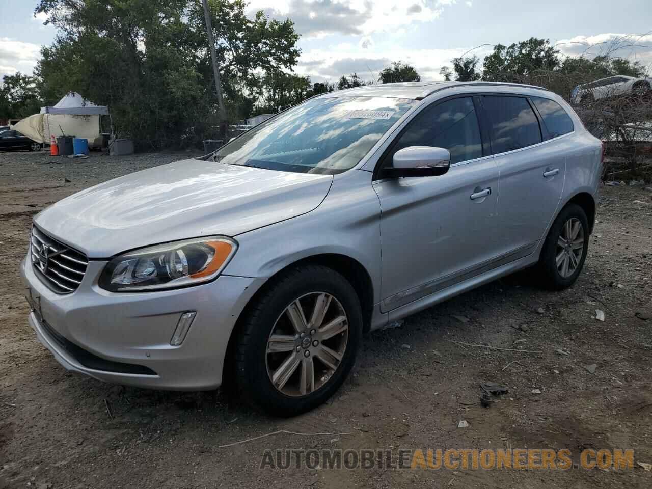 YV4902RK7G2795339 VOLVO XC60 2016