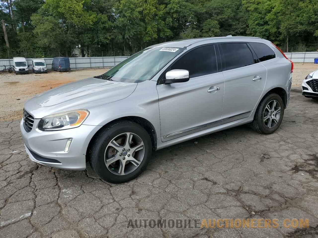 YV4902RK8F2633251 VOLVO XC60 2015