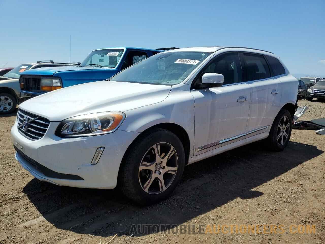 YV4902RK8F2662409 VOLVO XC60 2015