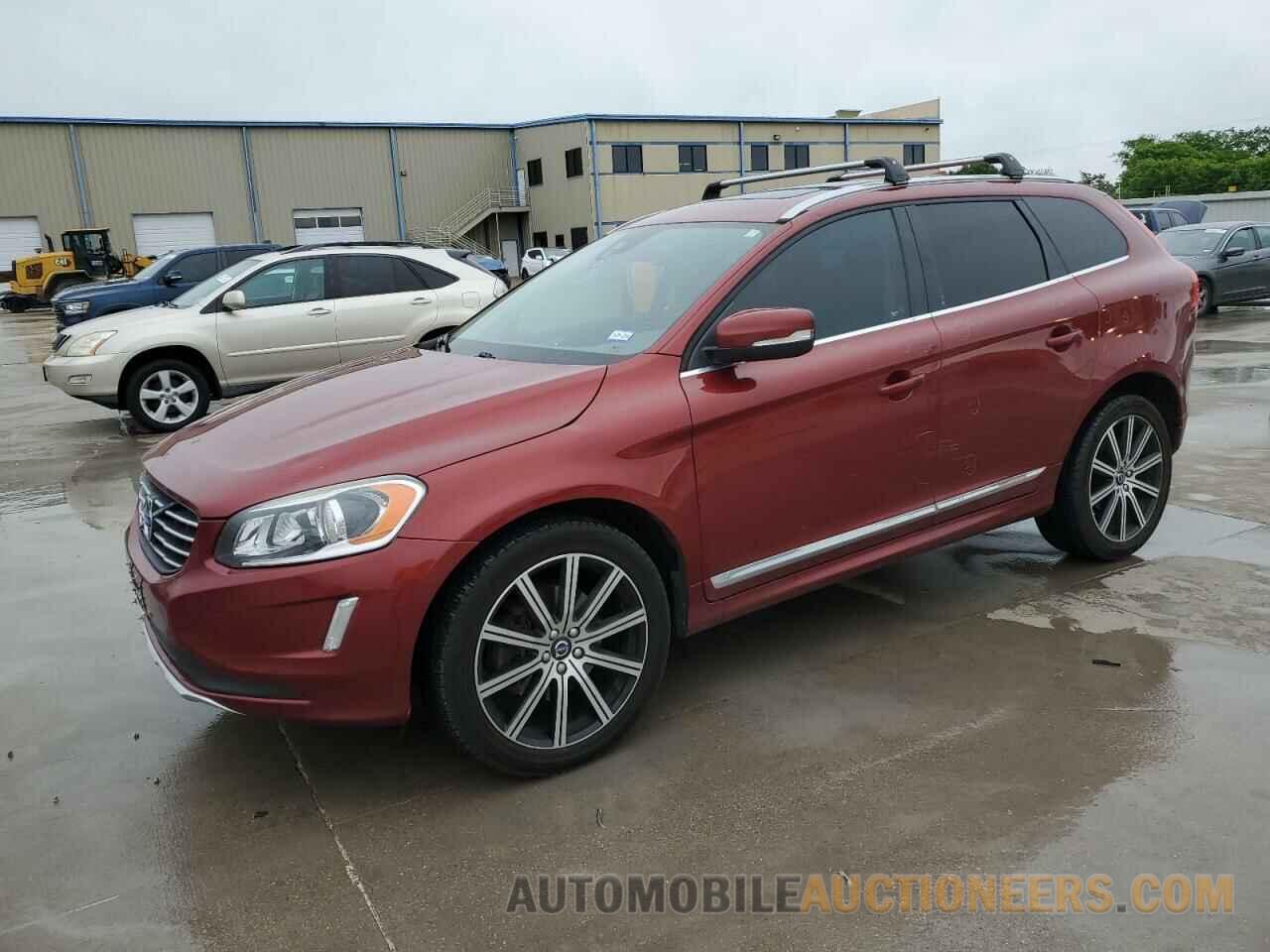 YV4902RK8F2762705 VOLVO XC60 2015