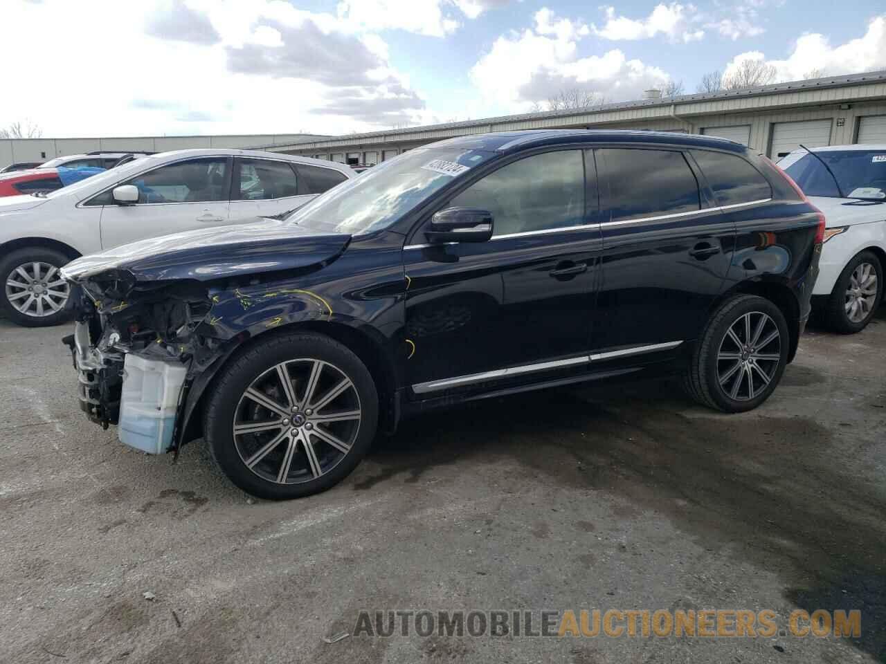 YV4902RK9F2760008 VOLVO XC60 2015