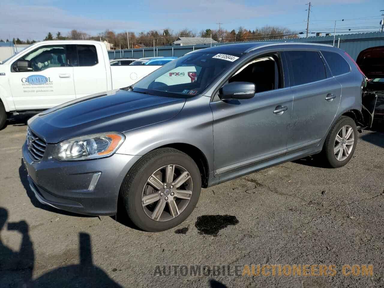 YV4902RKXG2826194 VOLVO XC60 2016