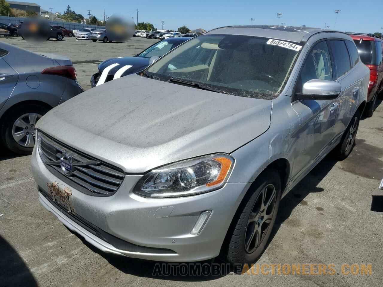 YV4902RM0F2644634 VOLVO XC60 2015