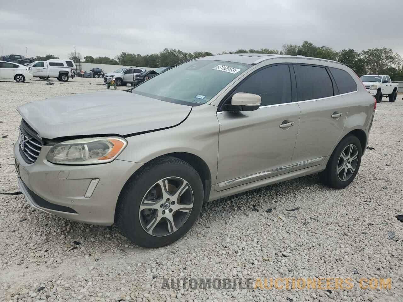 YV4902RM0F2728436 VOLVO XC60 2015